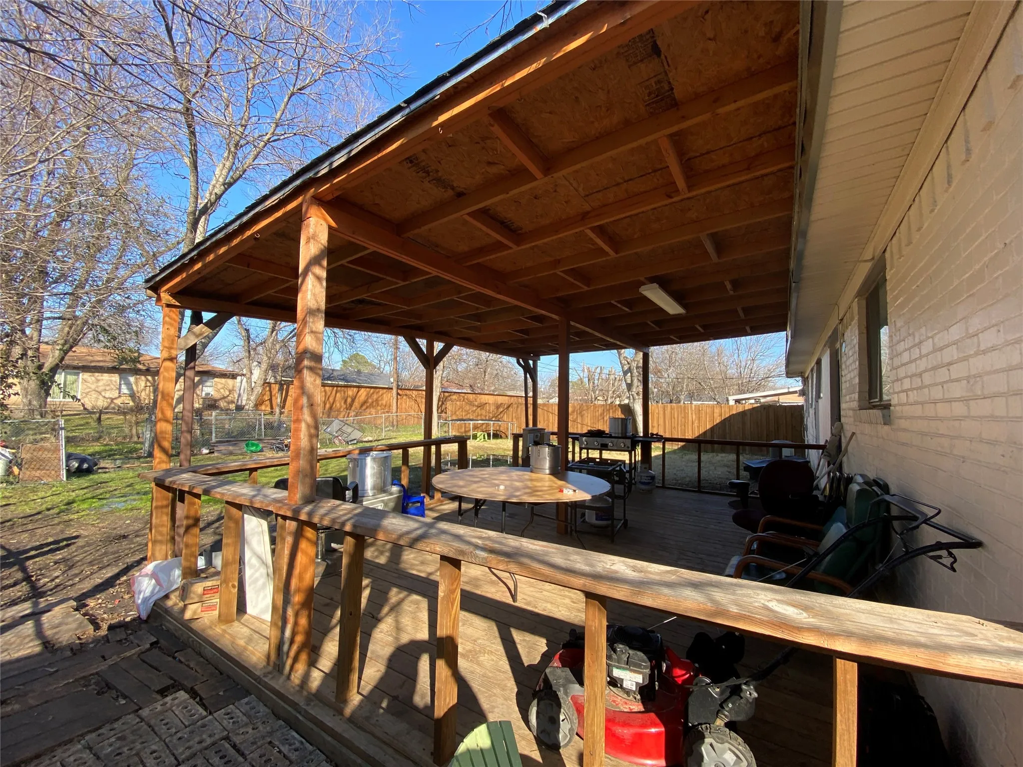 Single Family Residence For Sale in Dallas County , 3429 Moon Drive, Mesquite, Texas 75150, 4 Bedrooms, 2 Bathrooms, Garage spaces, 1,259 Sqft, built in 1958, Price $230,000, mls#21348470, Real Estate Agent in Mesquite, Homes For Sale in Dallas county, Homes For Sale in Mesquite, Realtor in Mesquite Texas, Real Estate Brokerage Independent Realty Texas, Luminita Cordes Realtor