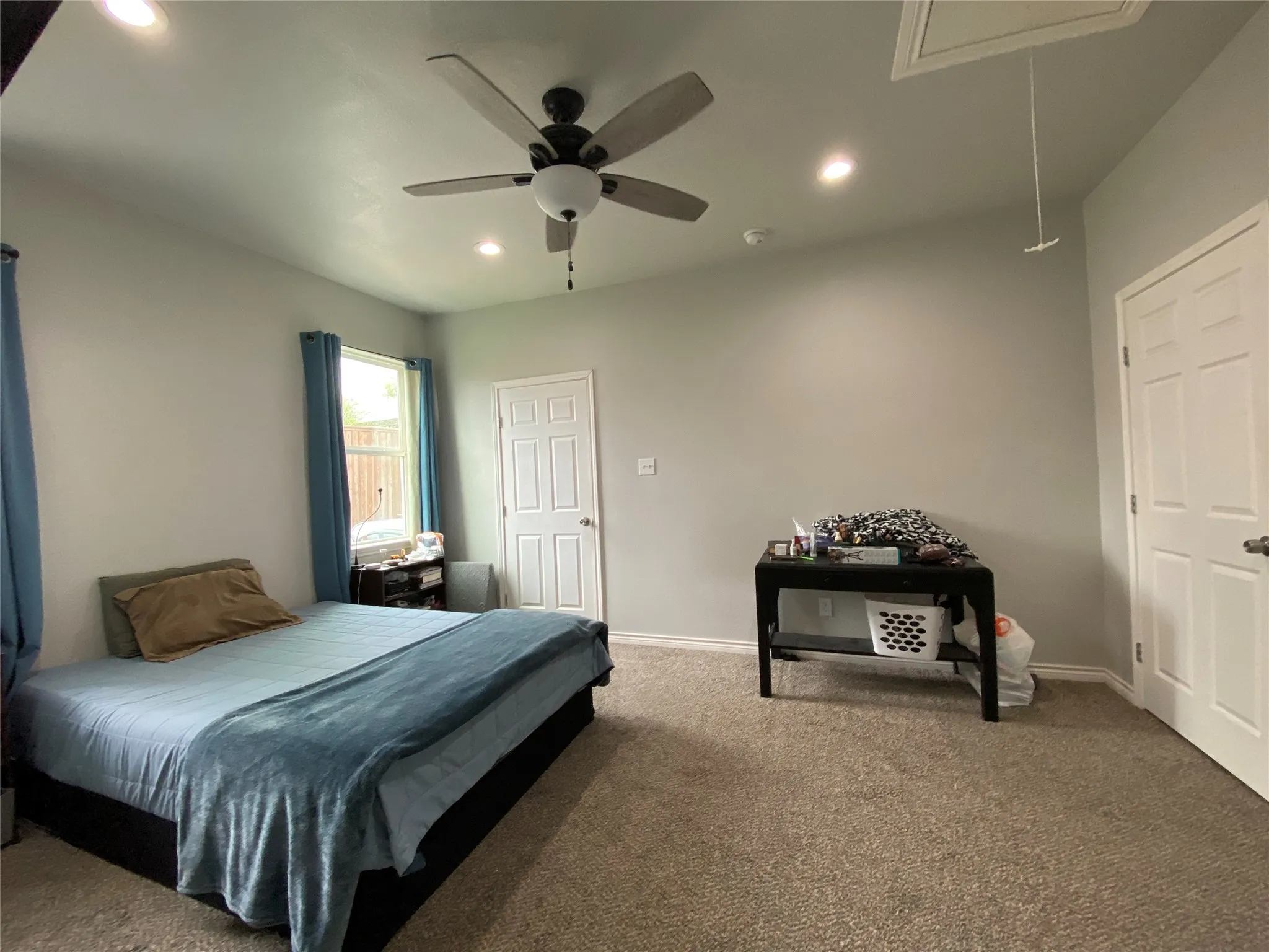 Single Family Residence For Sale in Henderson County , 1410 E Royall Boulevard, Malakoff, Texas 75148, 3 Bedrooms, 2 Bathrooms, 2 Garage spaces, 1,271 Sqft, built in 1966, Price $400,000, mls#21348471, Real Estate Agent in Malakoff, Homes For Sale in Henderson county, Homes For Sale in Malakoff, Realtor in Malakoff Texas, Real Estate Brokerage Independent Realty Texas, Luminita Cordes Realtor