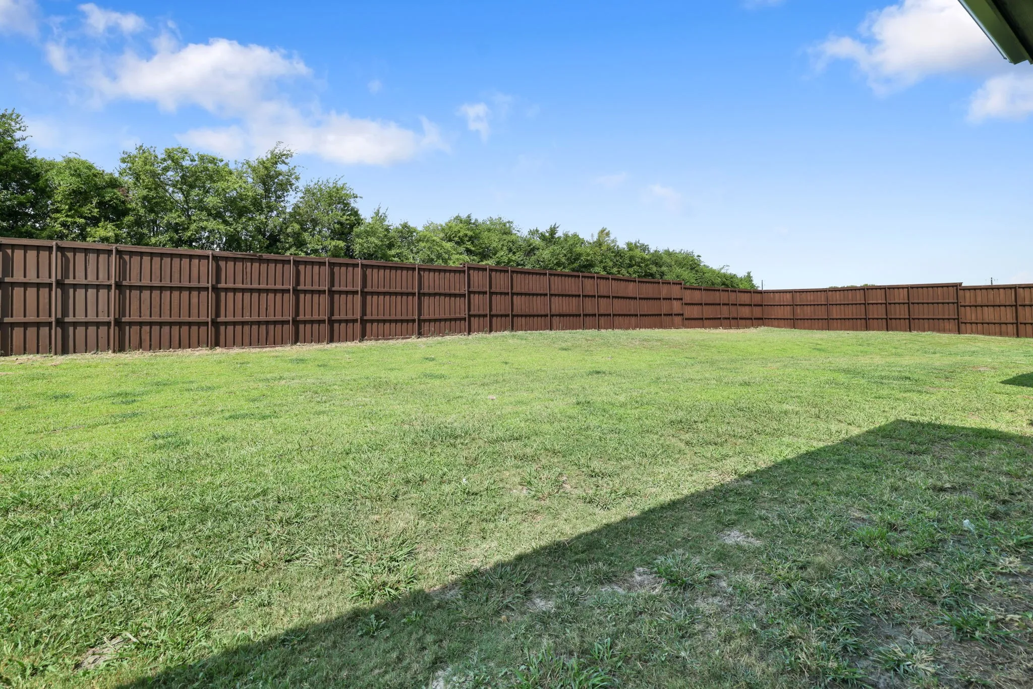 Farm For Sale in Grayson County , 204 Tate Circle, Sherman, Texas 75090, 4 Bedroom, 5 Bathroom, 3 Garage spaces, 4,587 Sqft, built in 2018, mls#21348499, Real Estate Agent in Sherman, Homes For Sale in Grayson county, Homes For Sale in Sherman, Realtor in Sherman Texas, Real Estate Brokerage Independent Realty Texas, Luminita Cordes Realtor
