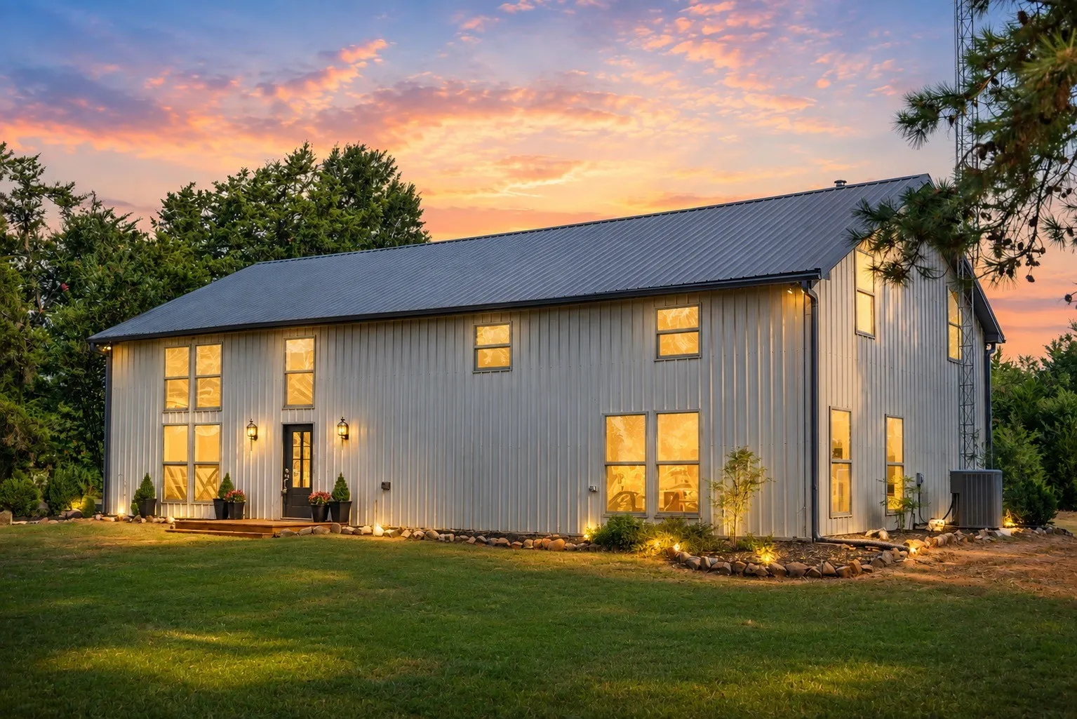 Farm For Sale in Hopkins County , 2631 County Road 2400, Pickton, Texas 75471, 4 Bedrooms, 3 Bathrooms, Garage spaces, 2,816 Sqft, built in 2014, Price $549,900, mls#21332989, Real Estate Agent in Pickton, Homes For Sale in Hopkins county, Homes For Sale in Pickton, Realtor in Pickton Texas, Real Estate Brokerage Independent Realty Texas, Luminita Cordes Realtor