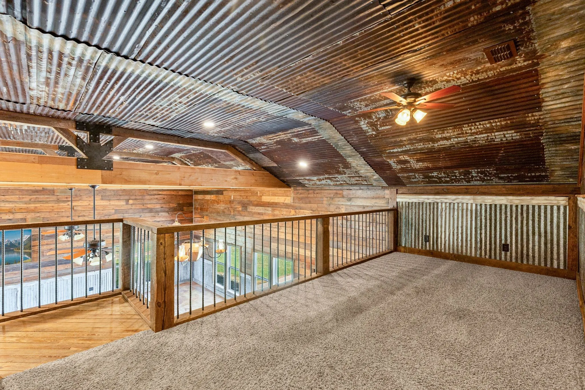Farm For Sale in Hopkins County , 2631 County Road 2400, Pickton, Texas 75471, 4 Bedrooms, 3 Bathrooms, Garage spaces, 2,816 Sqft, built in 2014, Price $549,900, mls#21332989, Real Estate Agent in Pickton, Homes For Sale in Hopkins county, Homes For Sale in Pickton, Realtor in Pickton Texas, Real Estate Brokerage Independent Realty Texas, Luminita Cordes Realtor