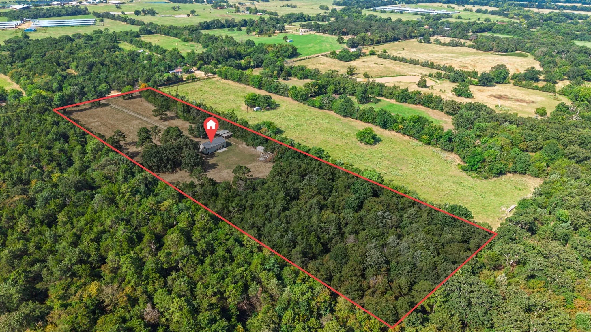 Farm For Sale in Hopkins County , 2631 County Road 2400, Pickton, Texas 75471, 4 Bedrooms, 3 Bathrooms, Garage spaces, 2,816 Sqft, built in 2014, Price $549,900, mls#21332989, Real Estate Agent in Pickton, Homes For Sale in Hopkins county, Homes For Sale in Pickton, Realtor in Pickton Texas, Real Estate Brokerage Independent Realty Texas, Luminita Cordes Realtor