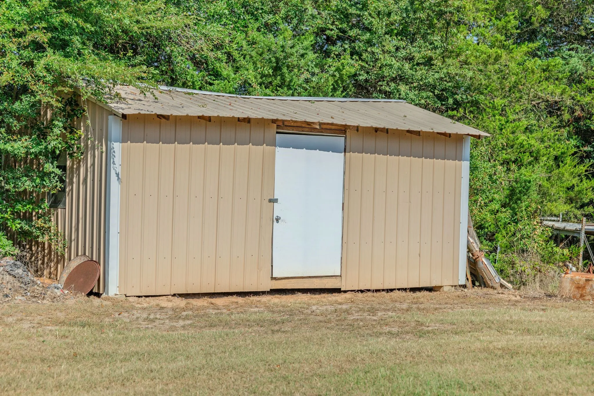 Farm For Sale in Hopkins County , 2631 County Road 2400, Pickton, Texas 75471, 4 Bedrooms, 3 Bathrooms, Garage spaces, 2,816 Sqft, built in 2014, Price $549,900, mls#21332989, Real Estate Agent in Pickton, Homes For Sale in Hopkins county, Homes For Sale in Pickton, Realtor in Pickton Texas, Real Estate Brokerage Independent Realty Texas, Luminita Cordes Realtor