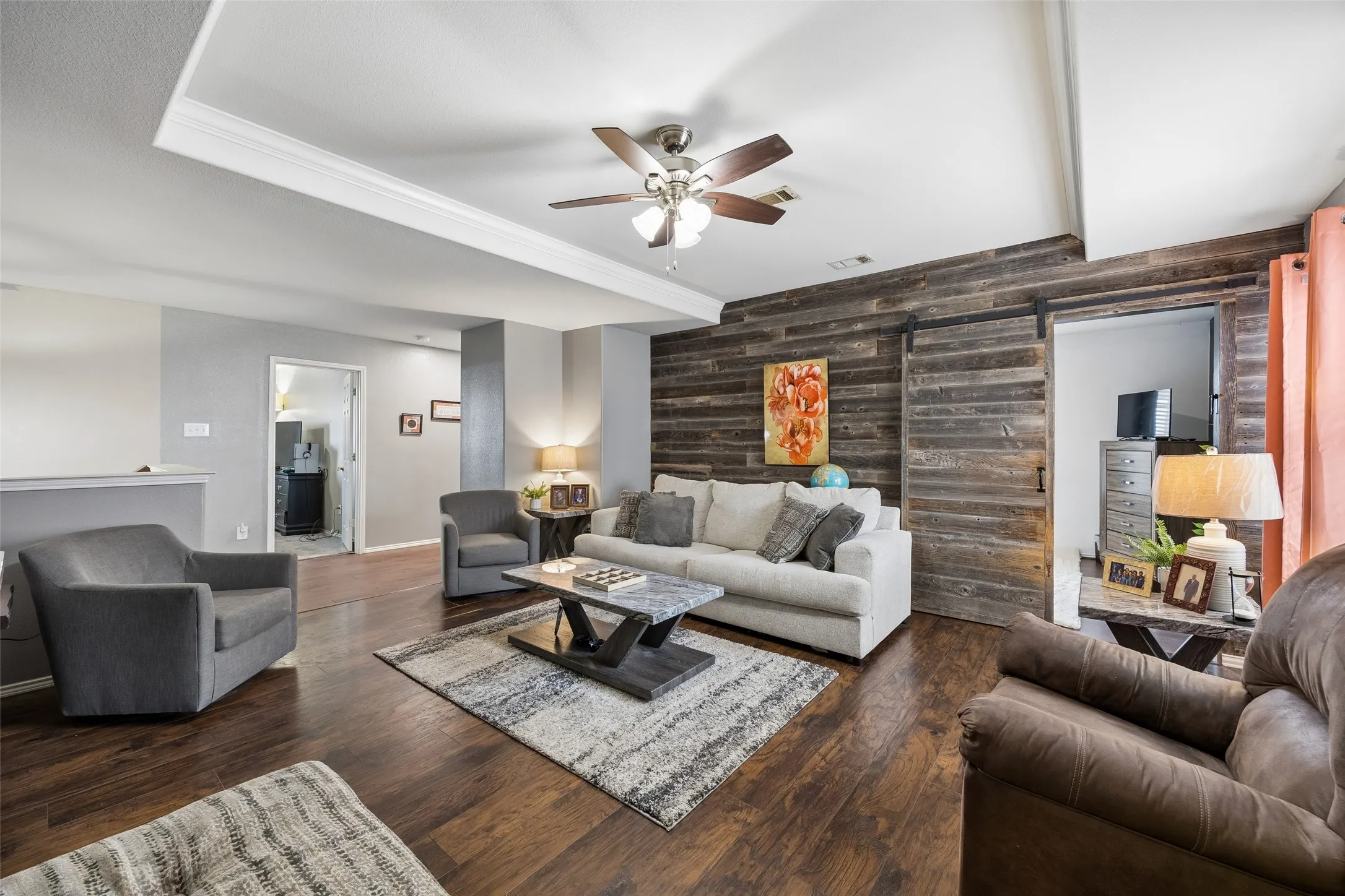 Game Room/2nd living