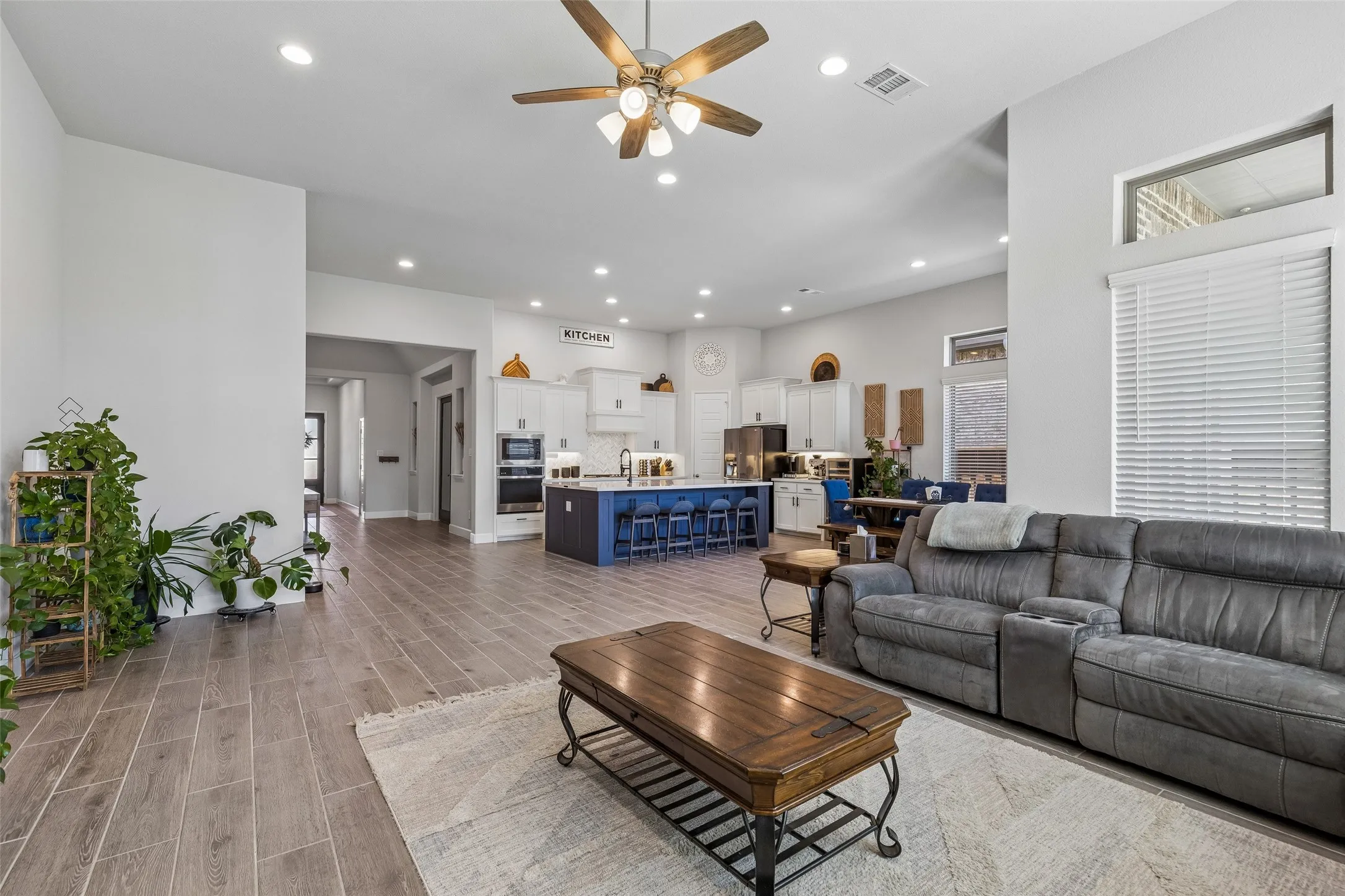 Single Family Residence For Sale in Denton County , 3304 Honey Suckle Lane, Little Elm, Texas 75068, 4 Bedroom, 4 Bathroom, 2 Garage spaces, 2,943 Sqft, built in 2022, mls#21336826, Real Estate Agent in Little Elm, Homes For Sale in Denton county, Homes For Sale in Little Elm, Realtor in Little Elm Texas, Real Estate Brokerage Independent Realty Texas, Luminita Cordes Realtor