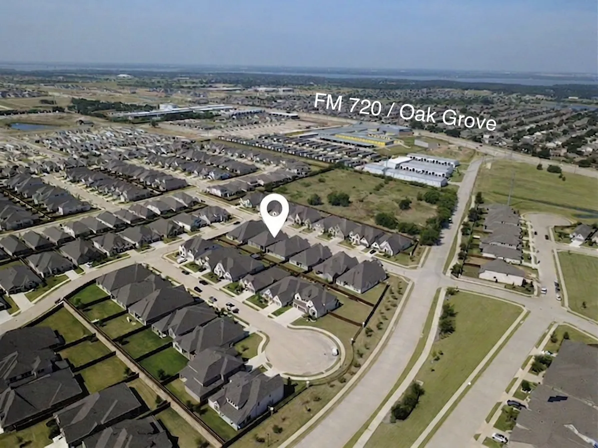 720/ Oak Grove