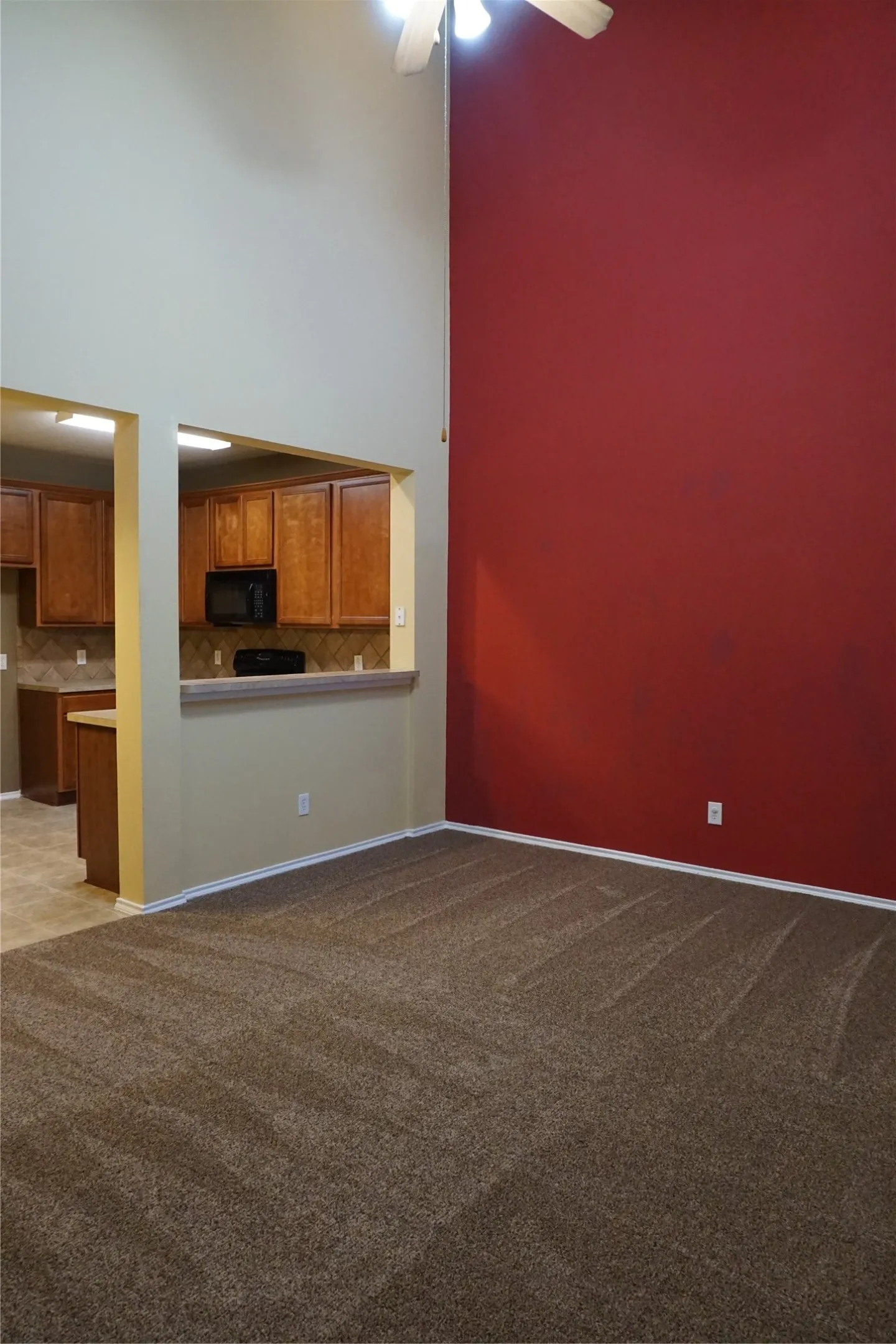 Townhouse For Rent in Collin County , 4080 Kyndra Circle, Richardson, Texas 75082, 2 Bedroom, 2 Bathroom, 2 Garage spaces, 1,234 Sqft, built in 2005, mls#21348508, Real Estate Agent in Richardson, Homes For Rent in Collin county, Homes For Rent in Richardson, Realtor in Richardson Texas, Real Estate Brokerage Independent Realty Texas, Luminita Cordes Realtor