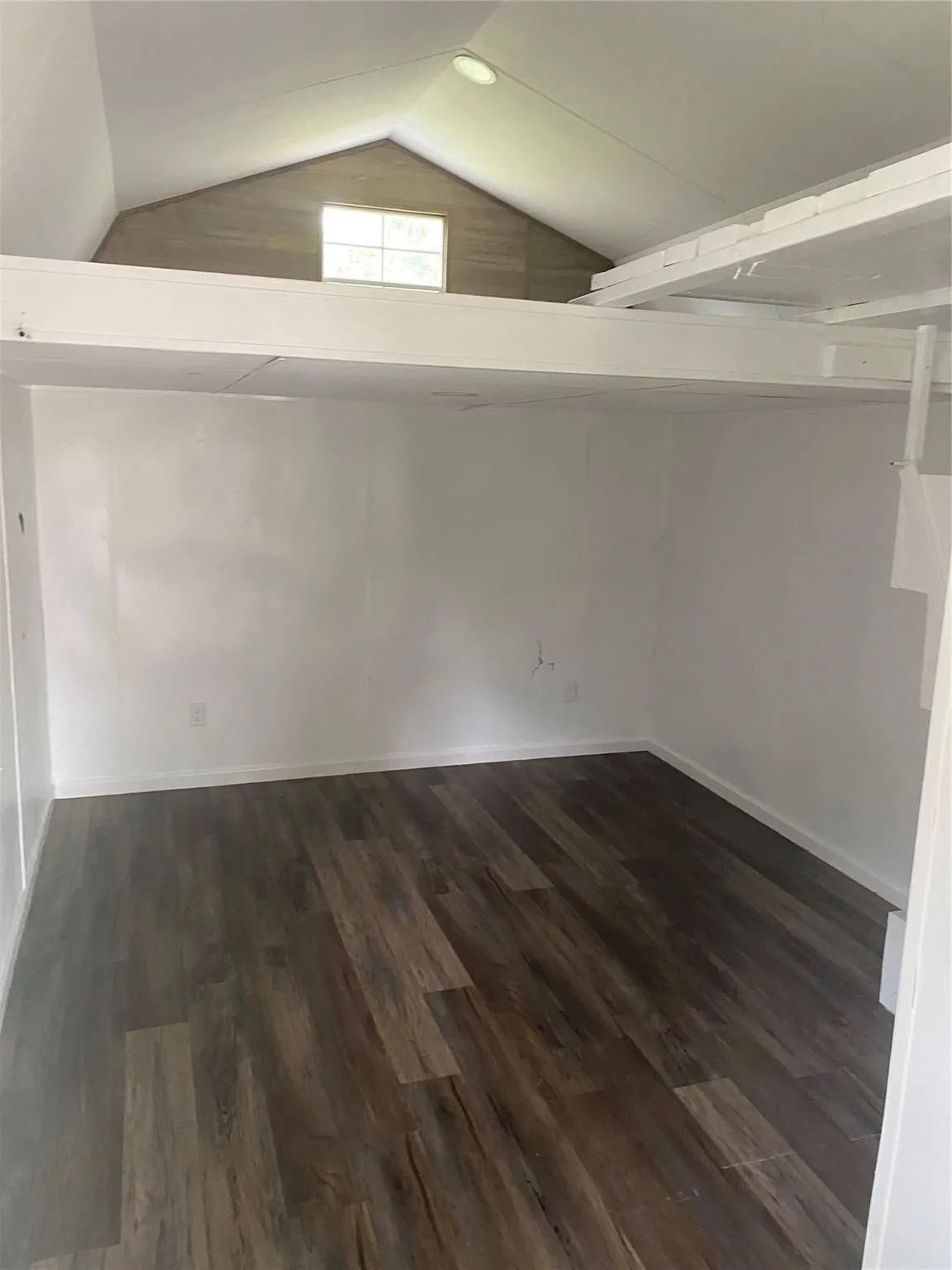 Single Family Residence For Rent in Bosque County , 1332 County Road 3660, China Spring, Texas 76633, 0, 1 Bathroom, Garage spaces, 360 Sqft, built in 2023, mls#21348519, Real Estate Agent in China Spring, Homes For Rent in Bosque county, Homes For Rent in China Spring, Realtor in China Spring Texas, Real Estate Brokerage Independent Realty Texas, Luminita Cordes Realtor