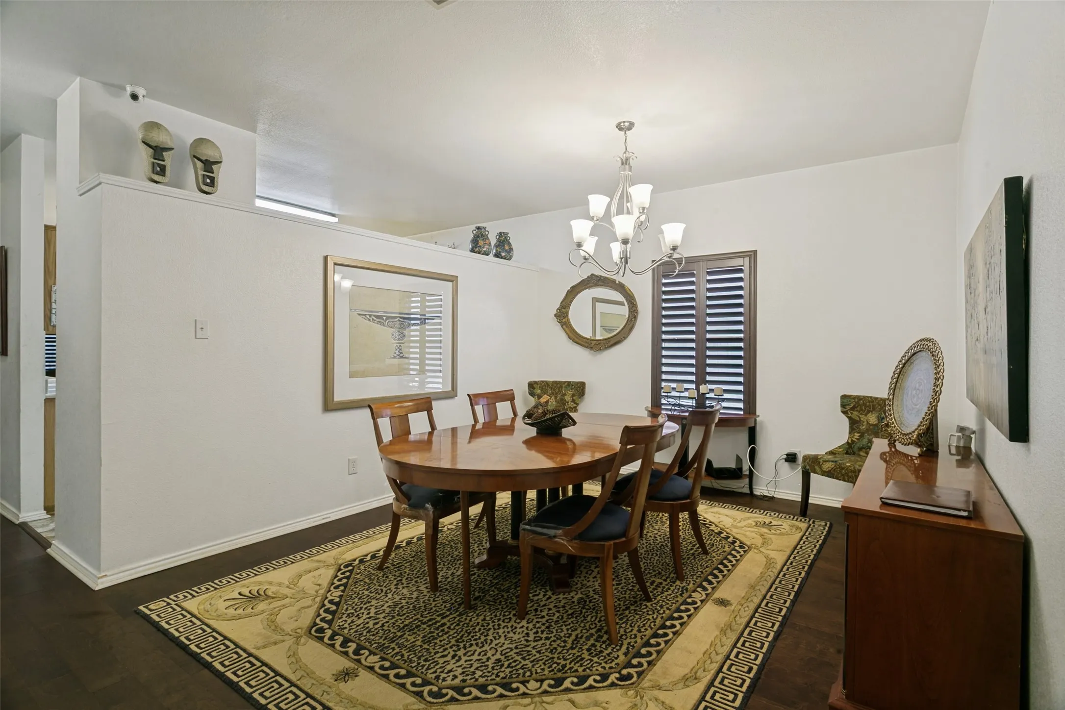 Single Family Residence For Sale in Tarrant County , 1065 Harriman Drive, Saginaw, Texas 76131, 4 Bedroom, 2 Bathroom, 2 Garage spaces, 2,373 Sqft, built in 1998, mls#21340168, Real Estate Agent in Saginaw, Homes For Sale in Tarrant county, Homes For Sale in Saginaw, Realtor in Saginaw Texas, Real Estate Brokerage Independent Realty Texas, Luminita Cordes Realtor