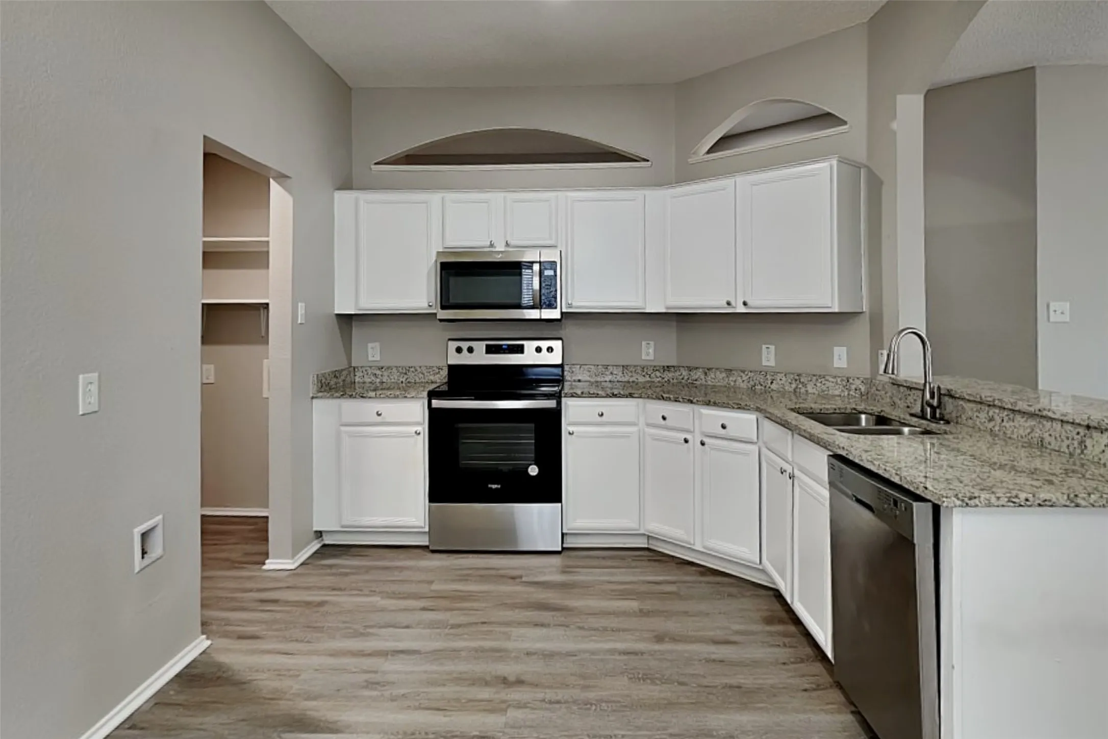Single Family Residence For Rent in Tarrant County , 8809 Limestone Drive, Fort Worth, Texas 76244, 3 Bedroom, 2 Bathroom, 2 Garage spaces, 1,364 Sqft, built in 2001, mls#21348535, Real Estate Agent in Fort Worth, Homes For Rent in Tarrant county, Homes For Rent in Fort Worth, Realtor in Fort Worth Texas, Real Estate Brokerage Independent Realty Texas, Luminita Cordes Realtor