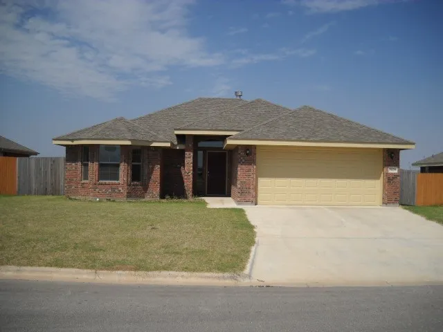 Single Family Residence For Rent in Taylor County , 5626 Cinderella Lane, Abilene, Texas 79602, 3 Bedroom, 2 Bathroom, 2 Garage spaces, 1,411 Sqft, built in 2009, mls#21348541, Real Estate Agent in Abilene, Homes For Rent in Taylor county, Homes For Rent in Abilene, Realtor in Abilene Texas, Real Estate Brokerage Independent Realty Texas, Luminita Cordes Realtor