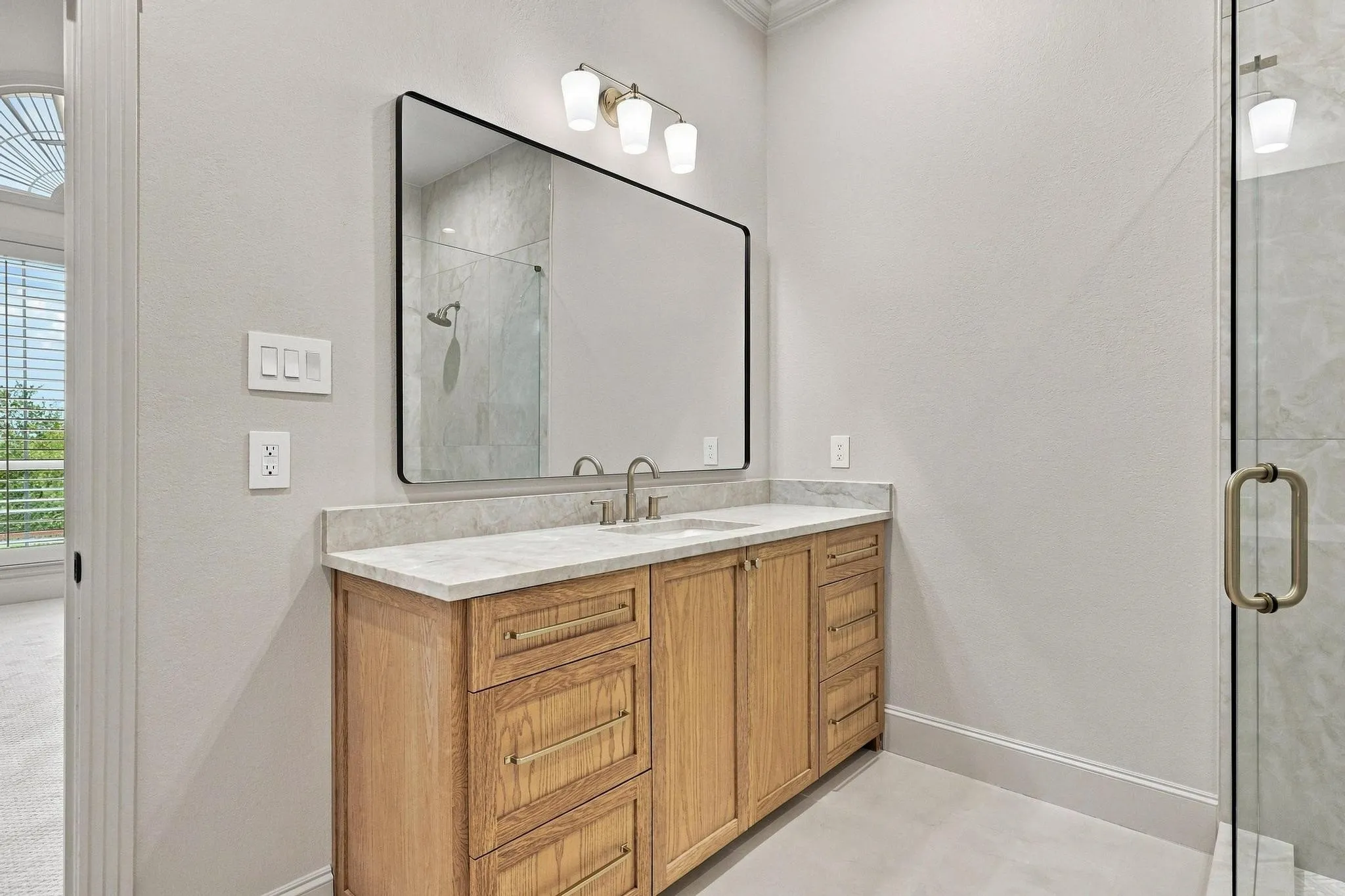 Single Family Residence For Sale in Denton County , 8295 Mountain View Road, Aubrey, Texas 76227, 5 Bedroom, 5 Bathroom, 5 Garage spaces, 5,544 Sqft, built in 1994, mls#21347205, Real Estate Agent in Aubrey, Homes For Sale in Denton county, Homes For Sale in Aubrey, Realtor in Aubrey Texas, Real Estate Brokerage Independent Realty Texas, Luminita Cordes Realtor