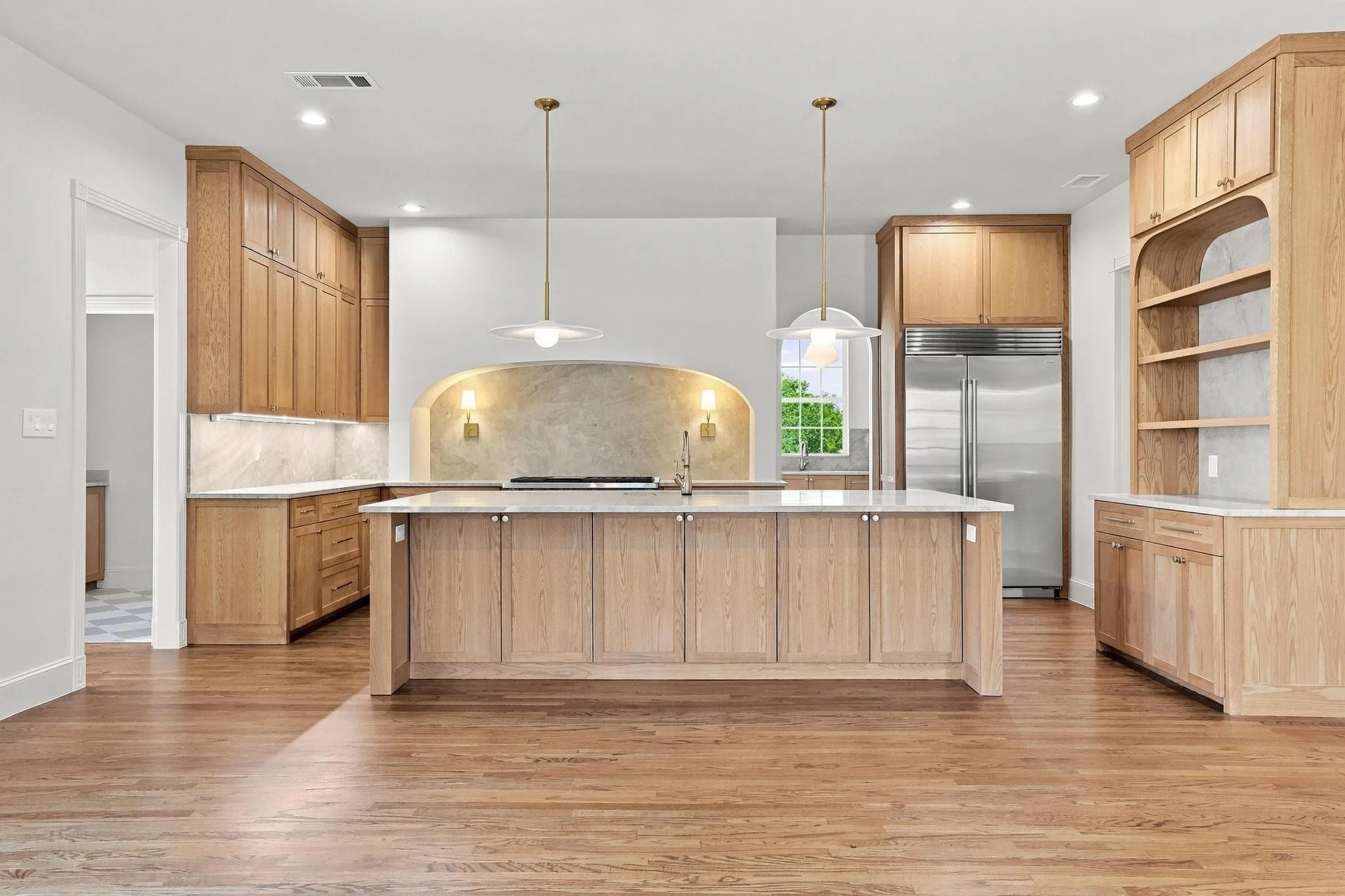 Single Family Residence For Sale in Denton County , 8295 Mountain View Road, Aubrey, Texas 76227, 5 Bedroom, 5 Bathroom, 5 Garage spaces, 5,544 Sqft, built in 1994, mls#21347205, Real Estate Agent in Aubrey, Homes For Sale in Denton county, Homes For Sale in Aubrey, Realtor in Aubrey Texas, Real Estate Brokerage Independent Realty Texas, Luminita Cordes Realtor