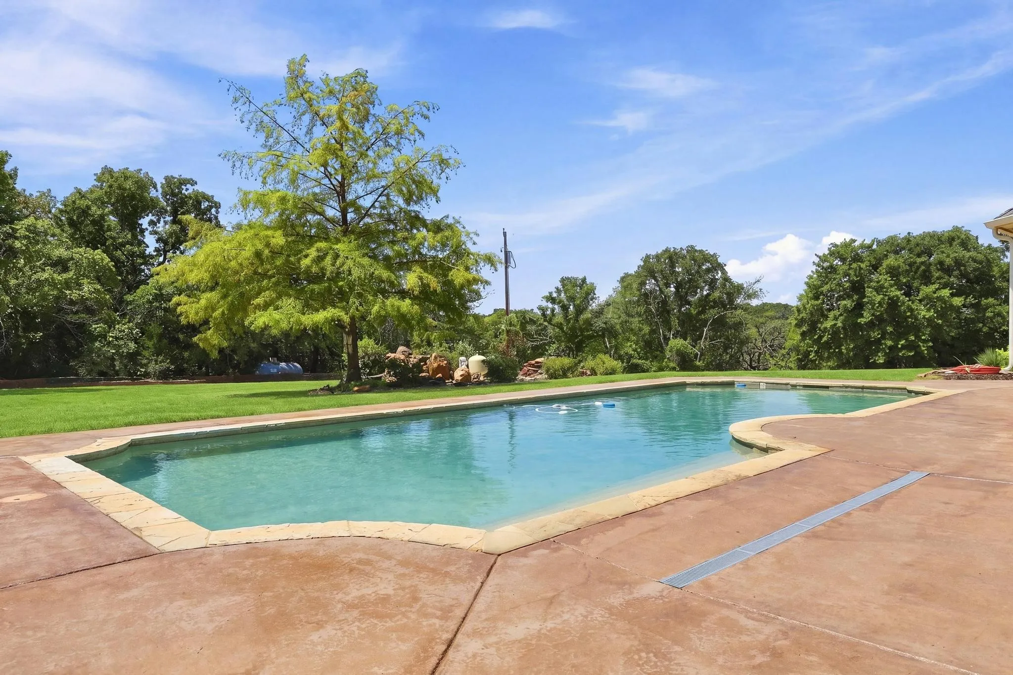 Single Family Residence For Sale in Denton County , 8295 Mountain View Road, Aubrey, Texas 76227, 5 Bedroom, 5 Bathroom, 5 Garage spaces, 5,544 Sqft, built in 1994, mls#21347205, Real Estate Agent in Aubrey, Homes For Sale in Denton county, Homes For Sale in Aubrey, Realtor in Aubrey Texas, Real Estate Brokerage Independent Realty Texas, Luminita Cordes Realtor