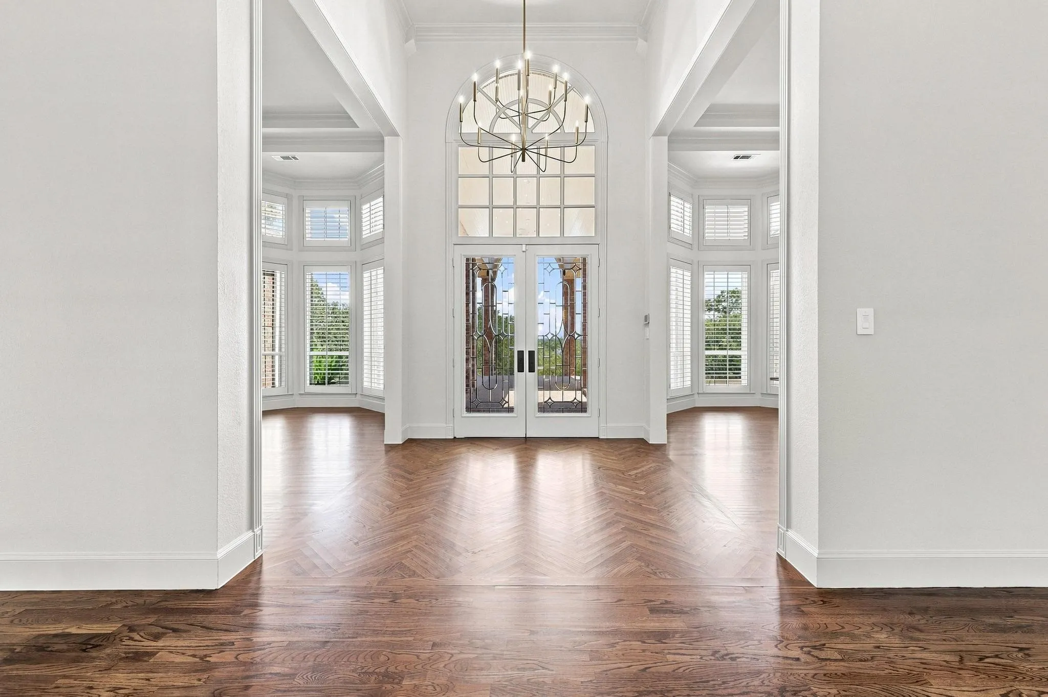 Single Family Residence For Sale in Denton County , 8295 Mountain View Road, Aubrey, Texas 76227, 5 Bedroom, 5 Bathroom, 5 Garage spaces, 5,544 Sqft, built in 1994, mls#21347205, Real Estate Agent in Aubrey, Homes For Sale in Denton county, Homes For Sale in Aubrey, Realtor in Aubrey Texas, Real Estate Brokerage Independent Realty Texas, Luminita Cordes Realtor