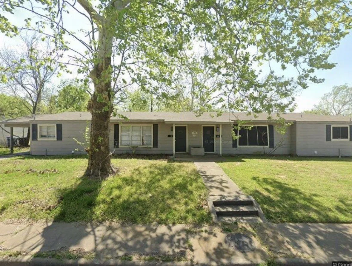 Duplex For Sale in Grayson County , 93 Twining Drive, Denison, Texas 75020, 4 Bedroom, 2 Bathroom, Garage spaces, 0 Sqft, built in 1945, mls#21344339, Real Estate Agent in Denison, Homes For Sale in Grayson county, Homes For Sale in Denison, Realtor in Denison Texas, Real Estate Brokerage Independent Realty Texas, Luminita Cordes Realtor