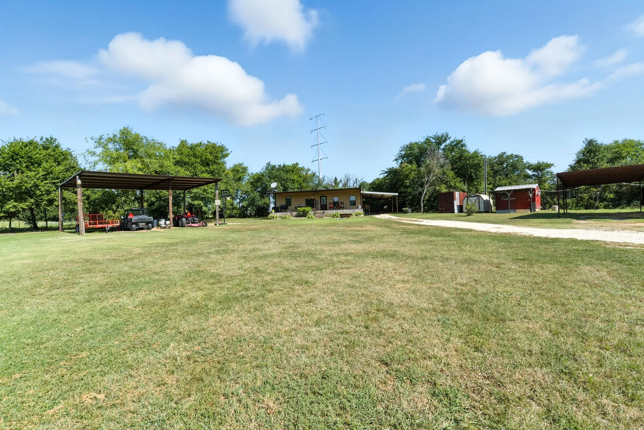 Farm For Sale in Erath County , 5929 County Road 371, Dublin, Texas 76446, 3 Bedroom, 2 Bathroom, Garage spaces, 1,235 Sqft, built in 1990, Price $499,000, mls#21348167, Real Estate Agent in Dublin, Homes For Sale in Erath county, Homes For Sale in Dublin, Realtor in Dublin Texas, Real Estate Brokerage Independent Realty Texas, Luminita Cordes Realtor