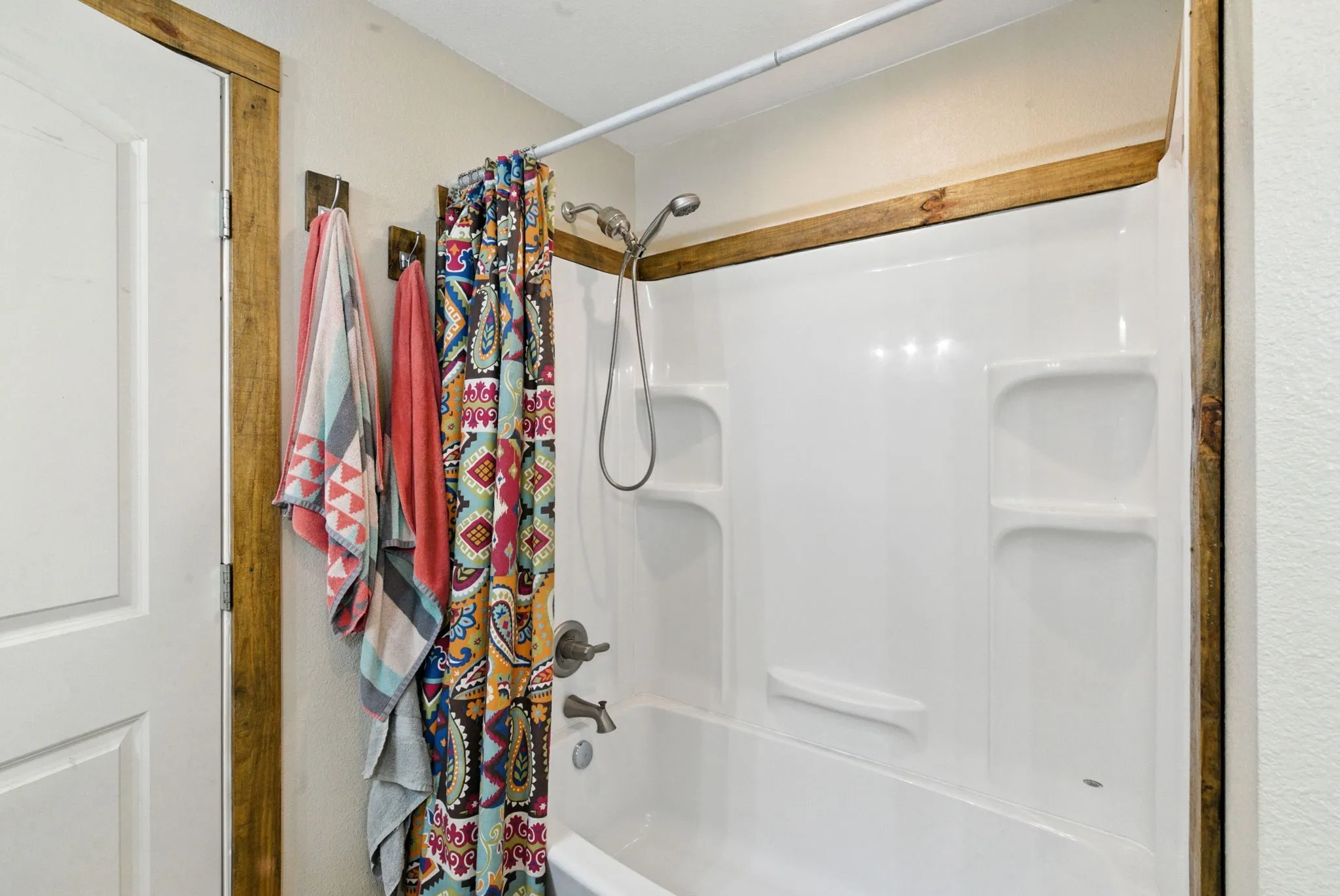Farm For Sale in Erath County , 5929 County Road 371, Dublin, Texas 76446, 3 Bedroom, 2 Bathroom, Garage spaces, 1,235 Sqft, built in 1990, Price $499,000, mls#21348167, Real Estate Agent in Dublin, Homes For Sale in Erath county, Homes For Sale in Dublin, Realtor in Dublin Texas, Real Estate Brokerage Independent Realty Texas, Luminita Cordes Realtor