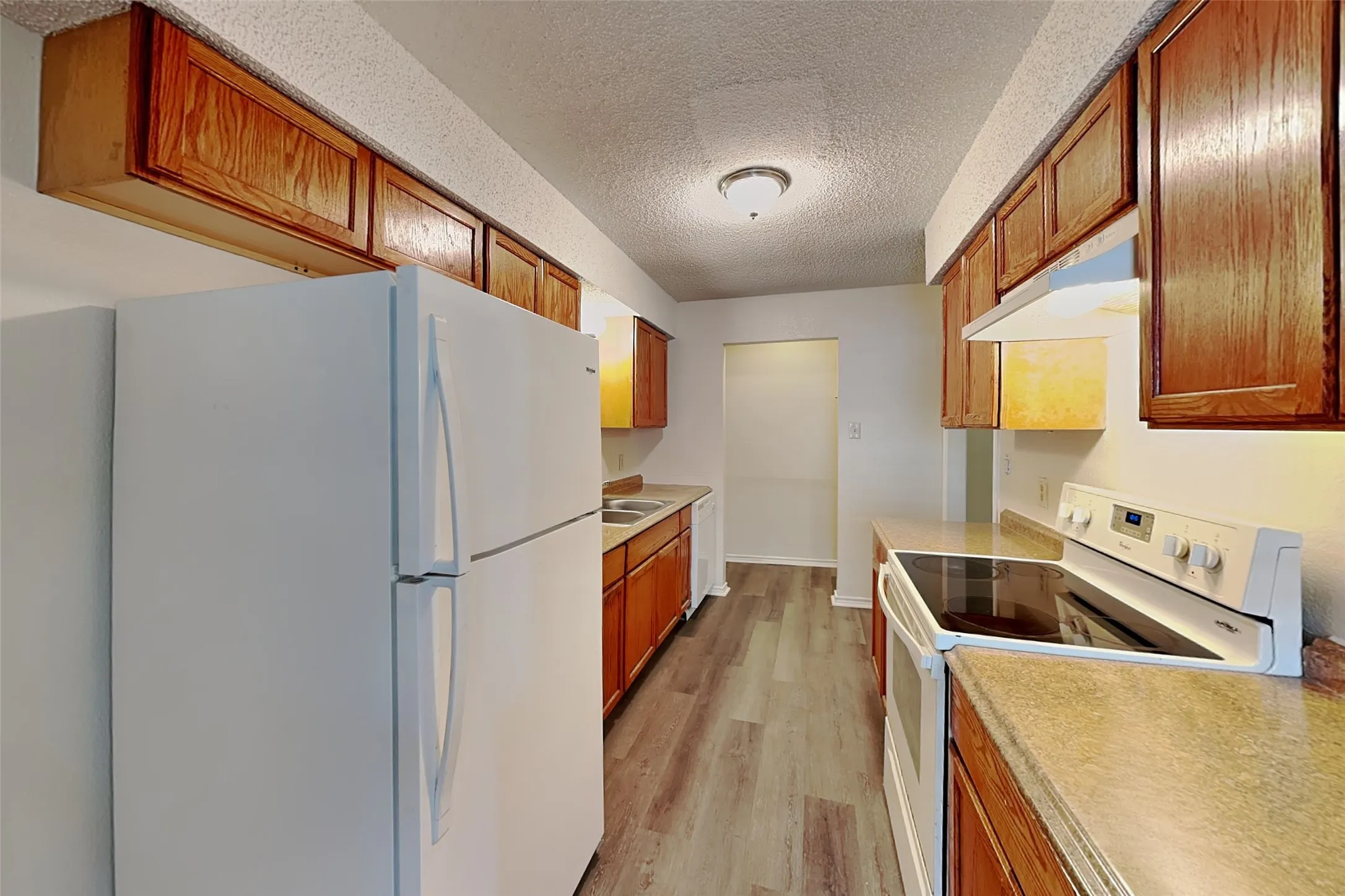 Duplex For Rent in Tarrant County , 3405 Republic Drive, Forest Hill, Texas 76140, 3 Bedroom, 2 Bathroom, Garage spaces, 1,308 Sqft, built in 1984, mls#21348107, Real Estate Agent in Forest Hill, Homes For Rent in Tarrant county, Homes For Rent in Forest Hill, Realtor in Forest Hill Texas, Real Estate Brokerage Independent Realty Texas, Luminita Cordes Realtor