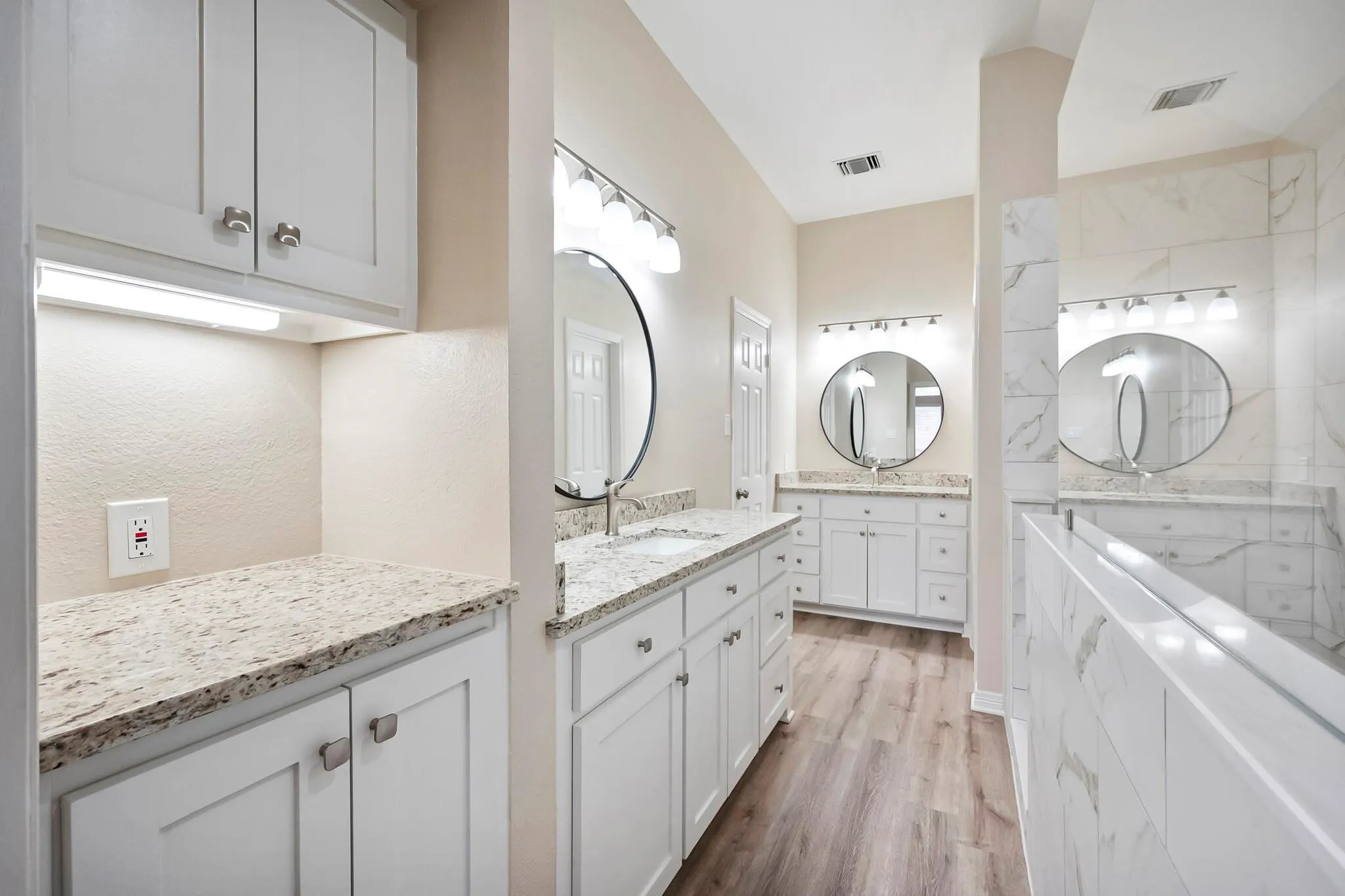 Single Family Residence For Rent in Dallas County , 326 Saddle Tree Trail, Coppell, Texas 75019, 4 Bedroom, 3 Bathroom, 2 Garage spaces, 2,433 Sqft, built in 1995, mls#21347972, Real Estate Agent in Coppell, Homes For Rent in Dallas county, Homes For Rent in Coppell, Realtor in Coppell Texas, Real Estate Brokerage Independent Realty Texas, Luminita Cordes Realtor