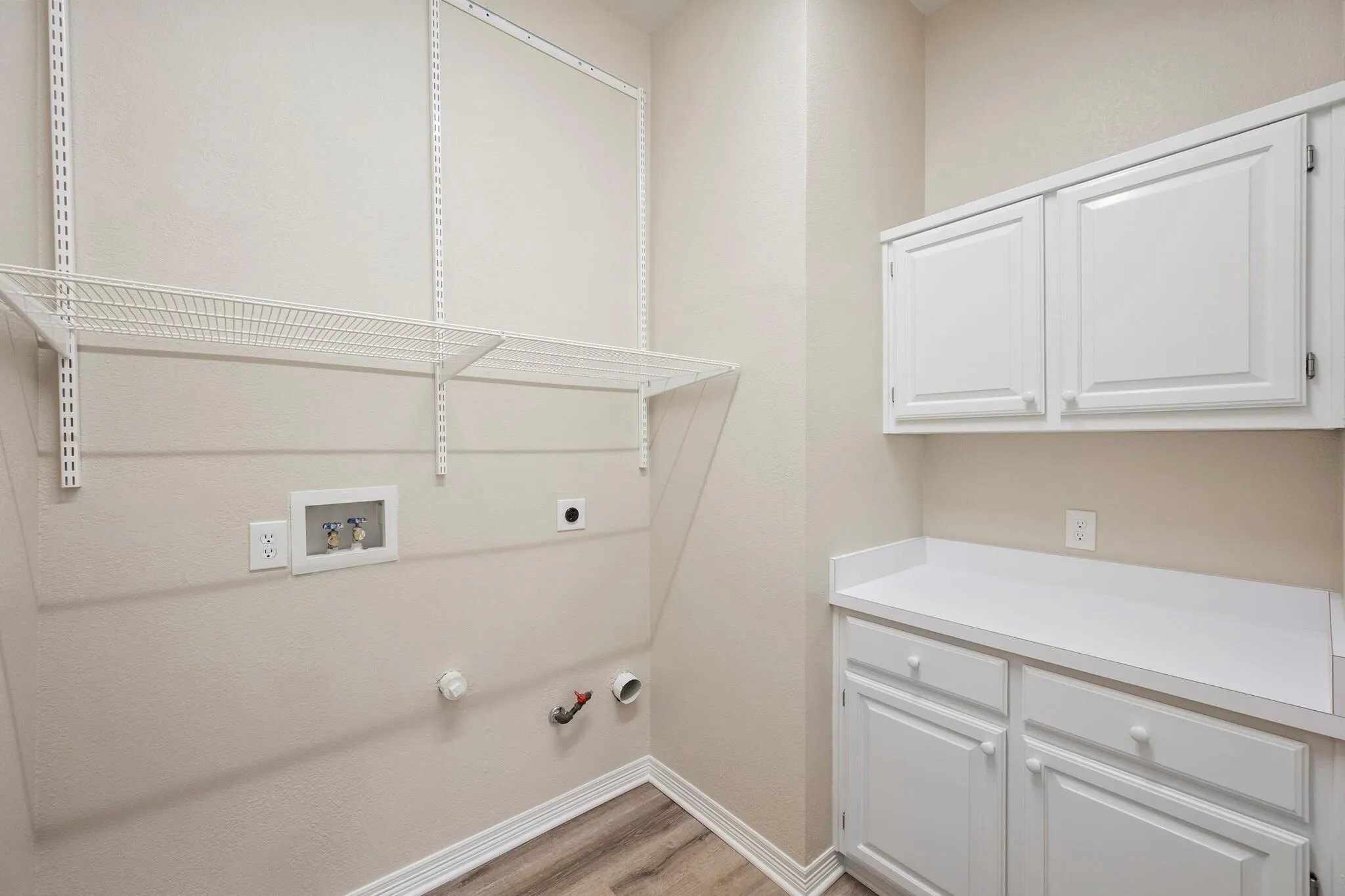 Single Family Residence For Rent in Dallas County , 326 Saddle Tree Trail, Coppell, Texas 75019, 4 Bedroom, 3 Bathroom, 2 Garage spaces, 2,433 Sqft, built in 1995, mls#21347972, Real Estate Agent in Coppell, Homes For Rent in Dallas county, Homes For Rent in Coppell, Realtor in Coppell Texas, Real Estate Brokerage Independent Realty Texas, Luminita Cordes Realtor