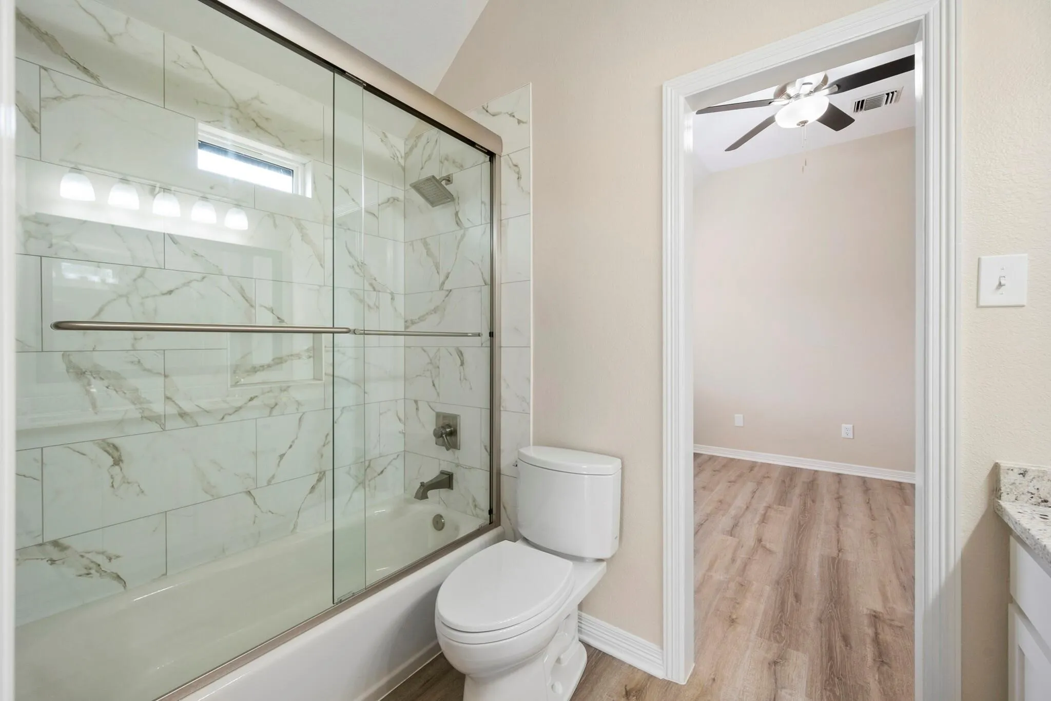 Single Family Residence For Rent in Dallas County , 326 Saddle Tree Trail, Coppell, Texas 75019, 4 Bedroom, 3 Bathroom, 2 Garage spaces, 2,433 Sqft, built in 1995, mls#21347972, Real Estate Agent in Coppell, Homes For Rent in Dallas county, Homes For Rent in Coppell, Realtor in Coppell Texas, Real Estate Brokerage Independent Realty Texas, Luminita Cordes Realtor