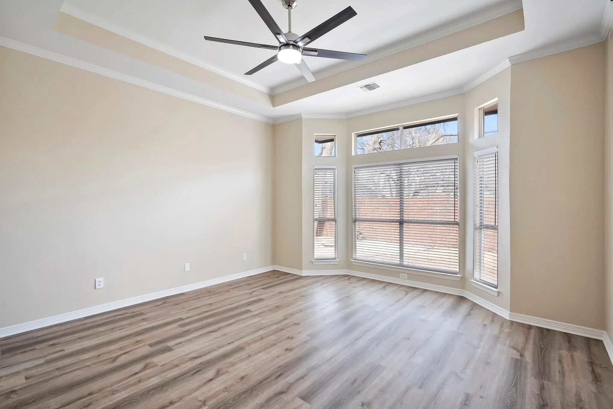 Single Family Residence For Rent in Dallas County , 326 Saddle Tree Trail, Coppell, Texas 75019, 4 Bedroom, 3 Bathroom, 2 Garage spaces, 2,433 Sqft, built in 1995, mls#21347972, Real Estate Agent in Coppell, Homes For Rent in Dallas county, Homes For Rent in Coppell, Realtor in Coppell Texas, Real Estate Brokerage Independent Realty Texas, Luminita Cordes Realtor