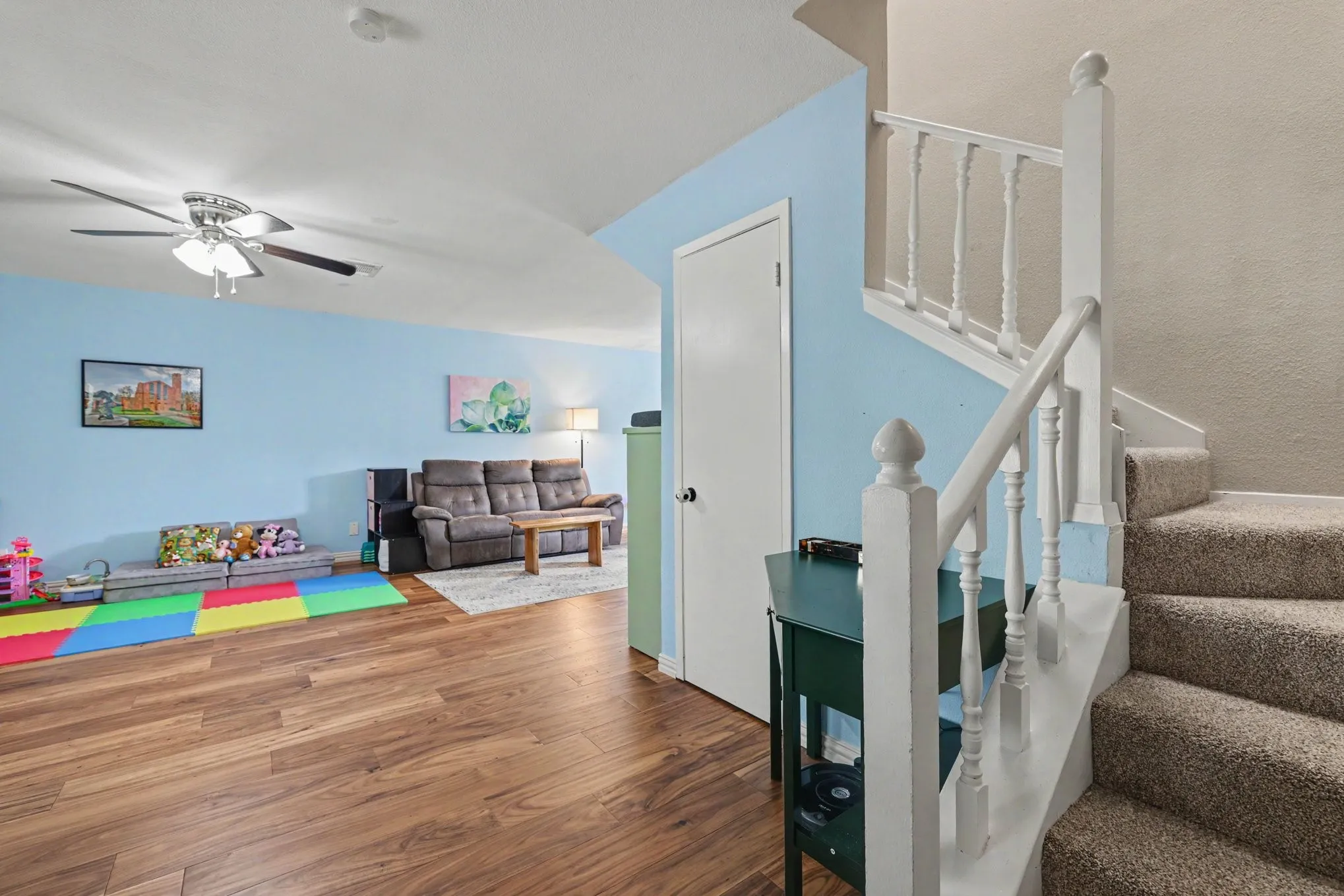Townhouse For Sale in Dallas County , 311 Towne House Lane, Richardson, Texas 75081, 2 Bedroom, 2 Bathroom, Garage spaces, 1,224 Sqft, built in 1987, mls#21341815, Real Estate Agent in Richardson, Homes For Sale in Dallas county, Homes For Sale in Richardson, Realtor in Richardson Texas, Real Estate Brokerage Independent Realty Texas, Luminita Cordes Realtor