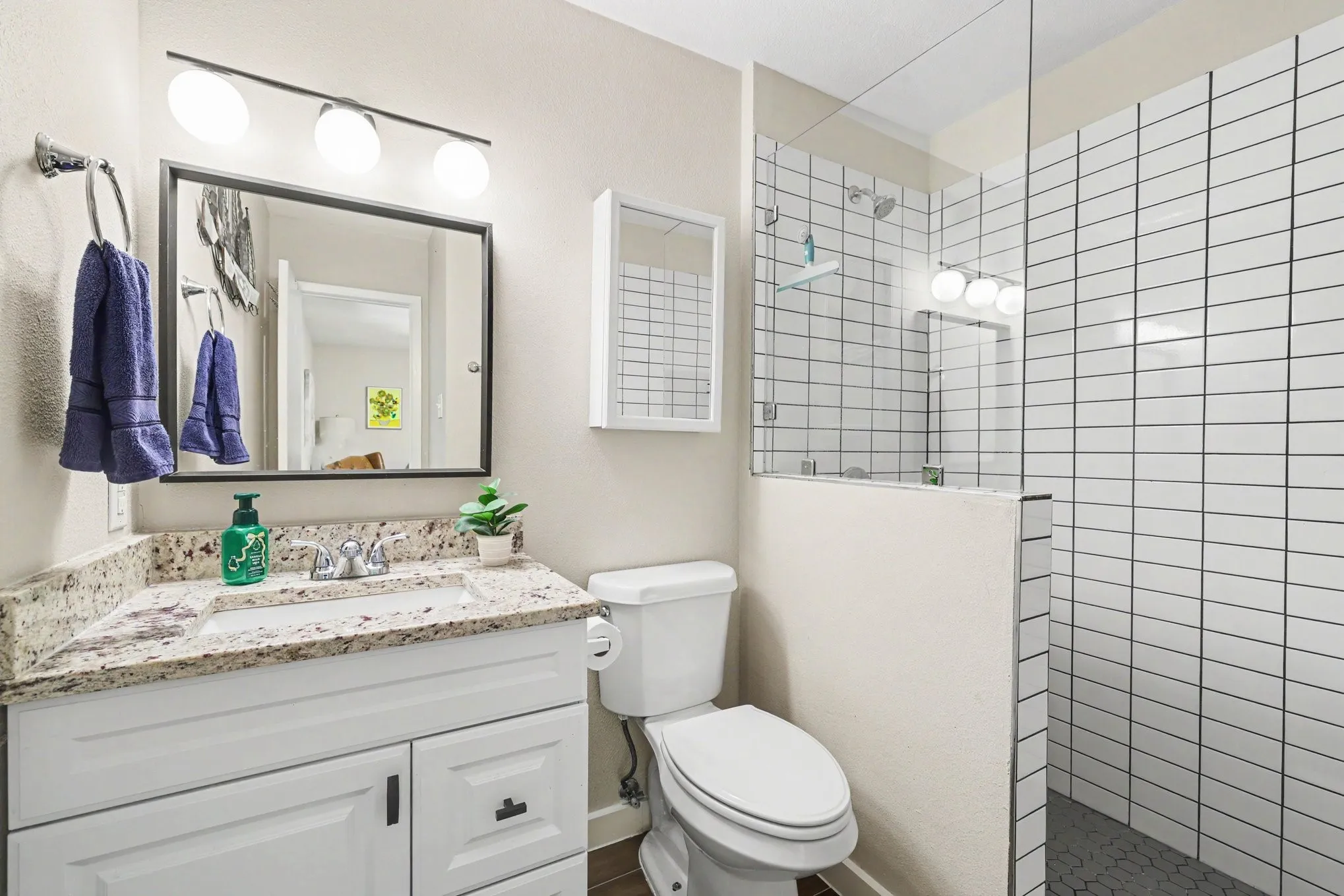 Townhouse For Sale in Dallas County , 311 Towne House Lane, Richardson, Texas 75081, 2 Bedroom, 2 Bathroom, Garage spaces, 1,224 Sqft, built in 1987, mls#21341815, Real Estate Agent in Richardson, Homes For Sale in Dallas county, Homes For Sale in Richardson, Realtor in Richardson Texas, Real Estate Brokerage Independent Realty Texas, Luminita Cordes Realtor