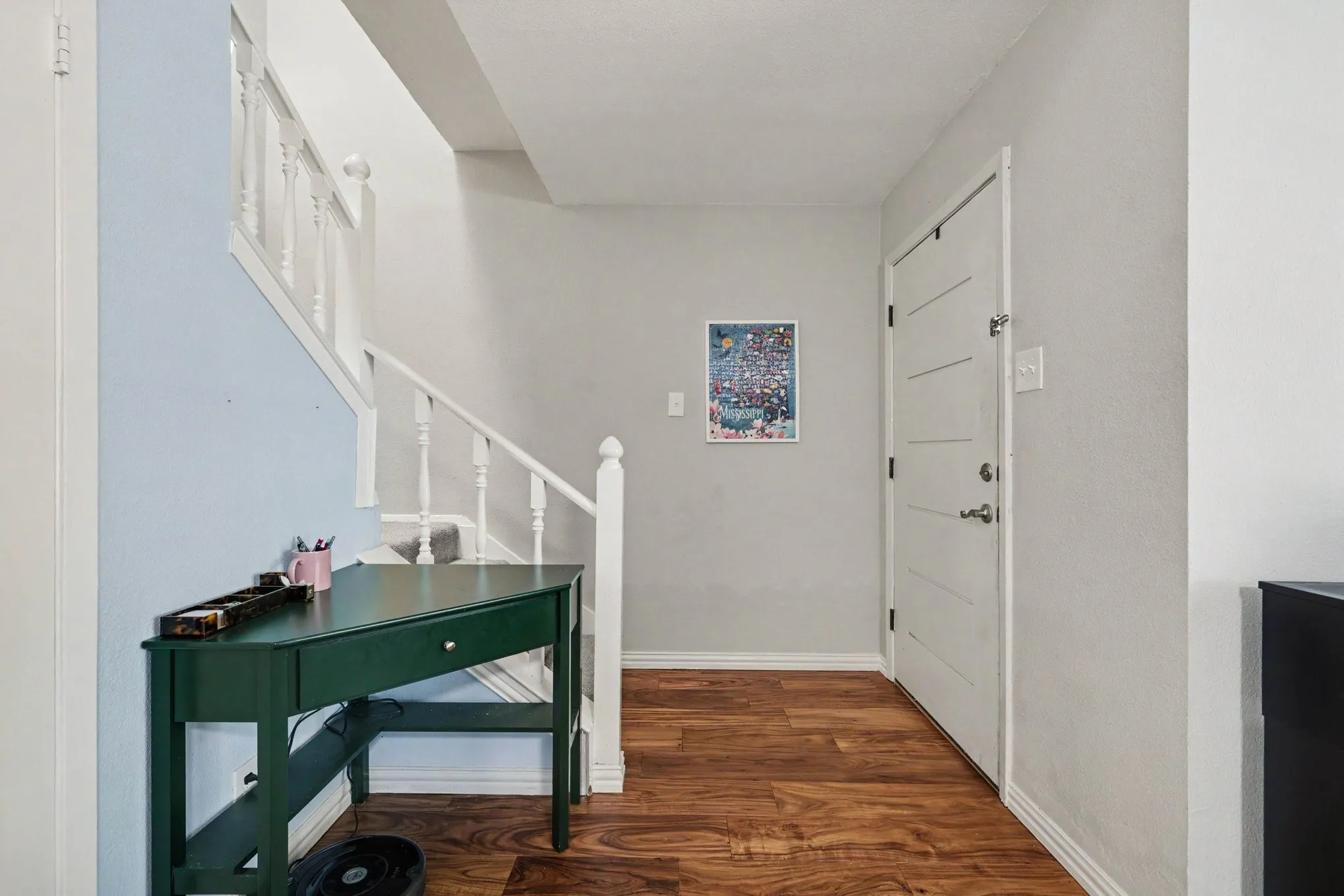 Townhouse For Sale in Dallas County , 311 Towne House Lane, Richardson, Texas 75081, 2 Bedroom, 2 Bathroom, Garage spaces, 1,224 Sqft, built in 1987, mls#21341815, Real Estate Agent in Richardson, Homes For Sale in Dallas county, Homes For Sale in Richardson, Realtor in Richardson Texas, Real Estate Brokerage Independent Realty Texas, Luminita Cordes Realtor