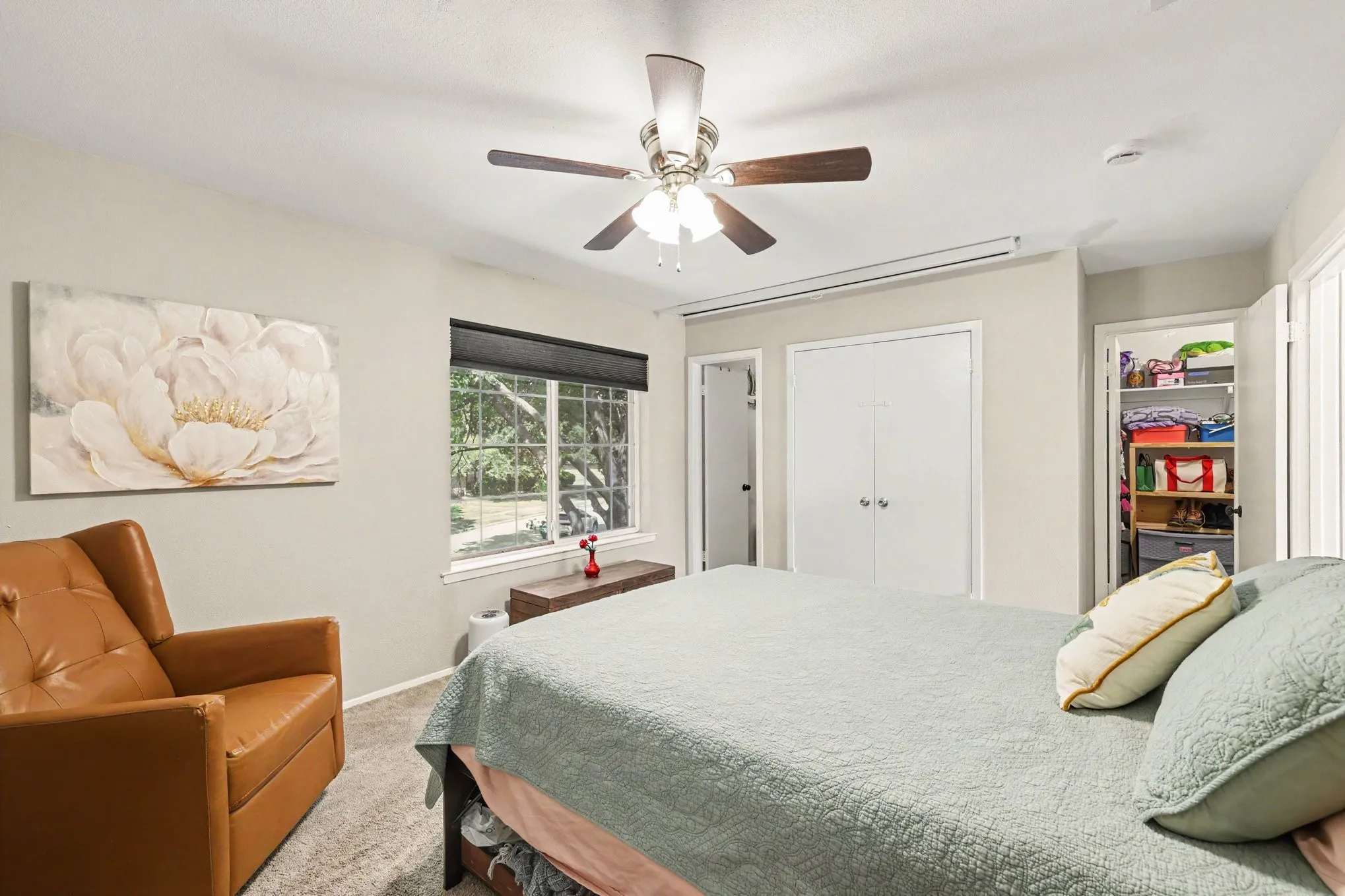 Townhouse For Sale in Dallas County , 311 Towne House Lane, Richardson, Texas 75081, 2 Bedroom, 2 Bathroom, Garage spaces, 1,224 Sqft, built in 1987, mls#21341815, Real Estate Agent in Richardson, Homes For Sale in Dallas county, Homes For Sale in Richardson, Realtor in Richardson Texas, Real Estate Brokerage Independent Realty Texas, Luminita Cordes Realtor