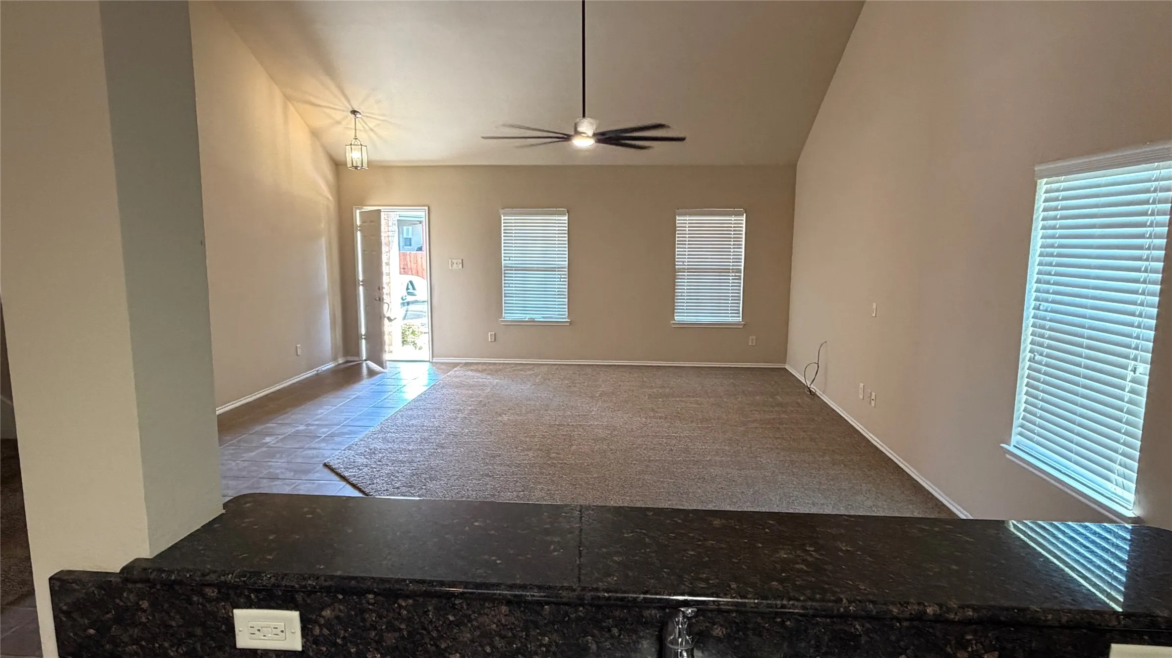 Single Family Residence For Rent in Collin County , 3311 Stratford Street, Anna, Texas 75409, 4 Bedroom, 3 Bathroom, 2 Garage spaces, 2,119 Sqft, built in 2014, mls#21348572, Real Estate Agent in Anna, Homes For Rent in Collin county, Homes For Rent in Anna, Realtor in Anna Texas, Real Estate Brokerage Independent Realty Texas, Luminita Cordes Realtor