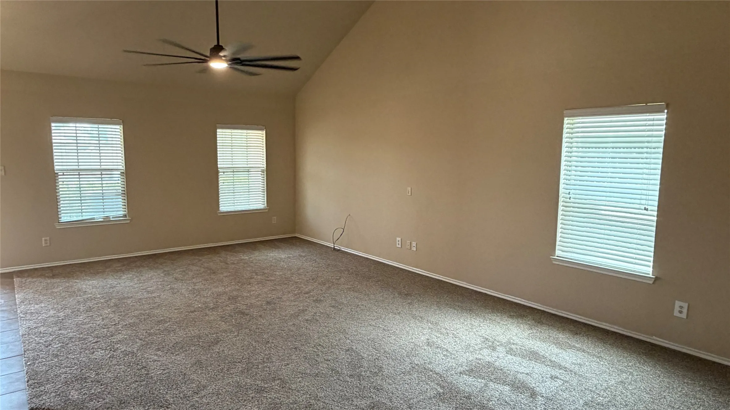 Single Family Residence For Rent in Collin County , 3311 Stratford Street, Anna, Texas 75409, 4 Bedroom, 3 Bathroom, 2 Garage spaces, 2,119 Sqft, built in 2014, mls#21348572, Real Estate Agent in Anna, Homes For Rent in Collin county, Homes For Rent in Anna, Realtor in Anna Texas, Real Estate Brokerage Independent Realty Texas, Luminita Cordes Realtor