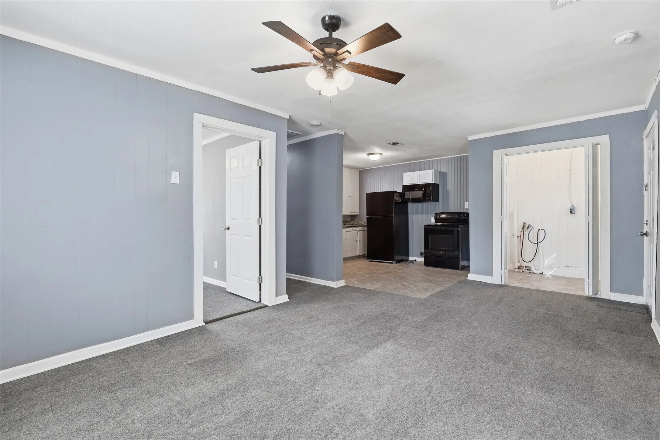 Duplex For Rent in Hill County , 808 Mill Street, Itasca, Texas 76055, 2 Bedroom, 1 Bathroom, Garage spaces, 794 Sqft, built in 0, mls#21346947, Real Estate Agent in Itasca, Homes For Rent in Hill county, Homes For Rent in Itasca, Realtor in Itasca Texas, Real Estate Brokerage Independent Realty Texas, Luminita Cordes Realtor