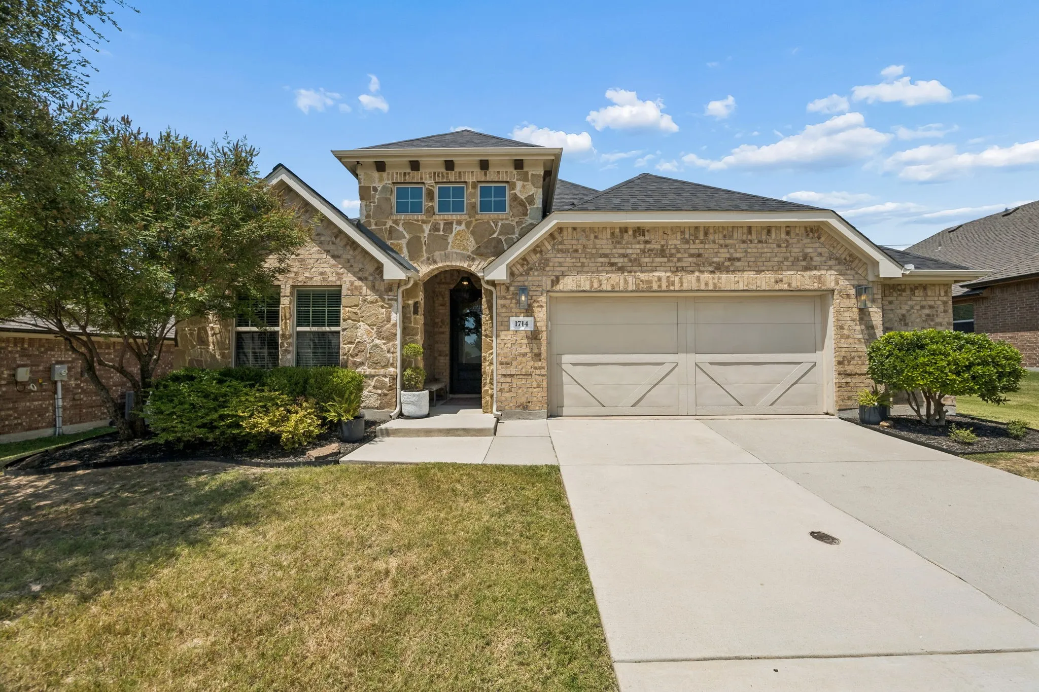 Beautiful entry with a 2 car oversized garage