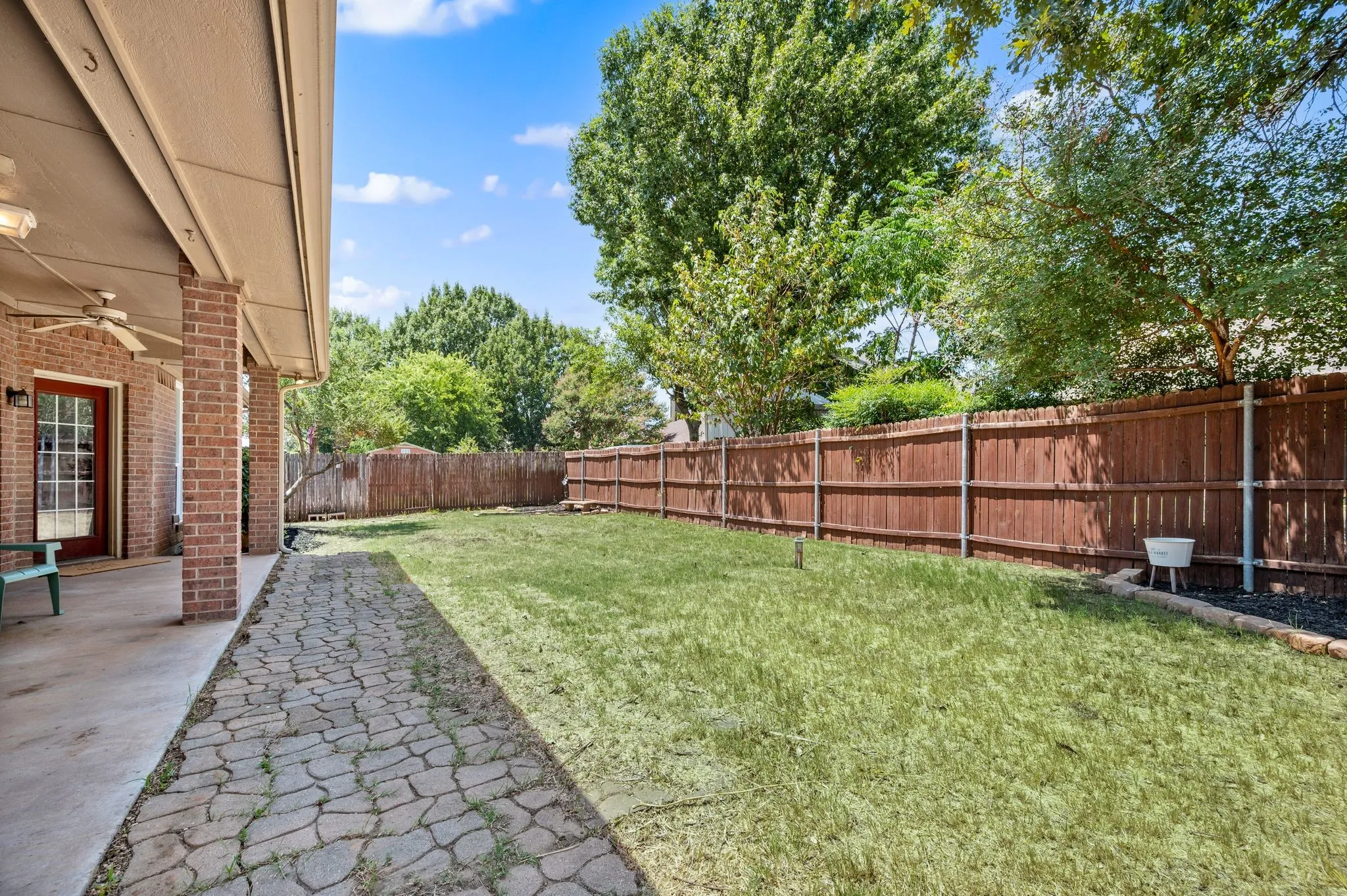 Single Family Residence For Sale in Tarrant County , 9045 Tyne Trail, Fort Worth, Texas 76118, 4 Bedroom, 4 Bathroom, 2 Garage spaces, 3,047 Sqft, built in 1994, mls#21346925, Real Estate Agent in Fort Worth, Homes For Sale in Tarrant county, Homes For Sale in Fort Worth, Realtor in Fort Worth Texas, Real Estate Brokerage Independent Realty Texas, Luminita Cordes Realtor