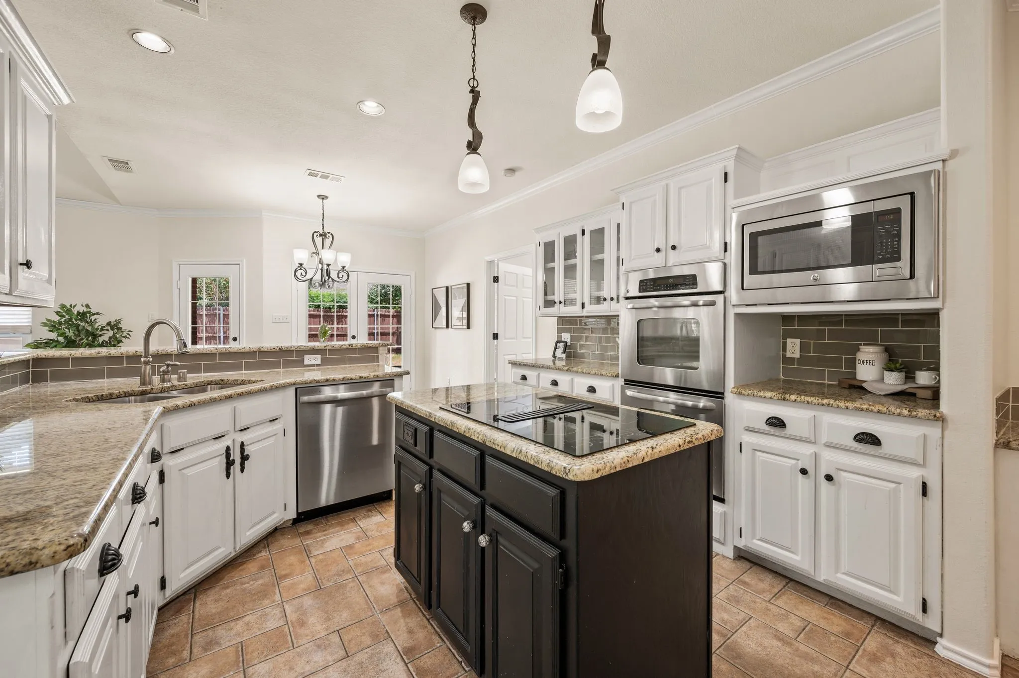 Single Family Residence For Sale in Tarrant County , 9045 Tyne Trail, Fort Worth, Texas 76118, 4 Bedroom, 4 Bathroom, 2 Garage spaces, 3,047 Sqft, built in 1994, mls#21346925, Real Estate Agent in Fort Worth, Homes For Sale in Tarrant county, Homes For Sale in Fort Worth, Realtor in Fort Worth Texas, Real Estate Brokerage Independent Realty Texas, Luminita Cordes Realtor