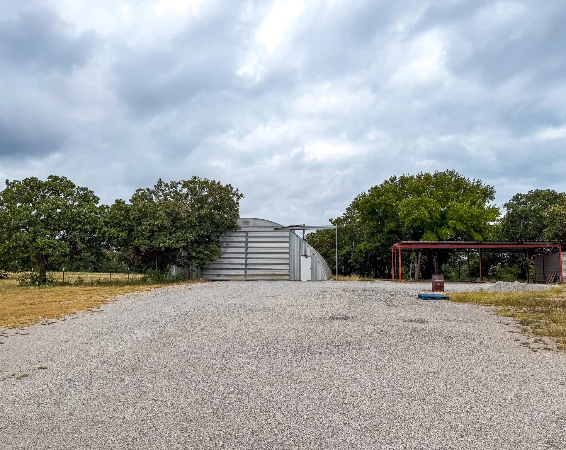 Industrial For Rent in Wise County , 1374 S Fm 1655, Alvord, Texas 76225, 0, 0, Garage spaces, 0 Sqft, built in 2002, Price $2,000, mls#21340386, Real Estate Agent in Alvord, Homes For Rent in Wise county, Homes For Rent in Alvord, Realtor in Alvord Texas, Real Estate Brokerage Independent Realty Texas, Luminita Cordes Realtor