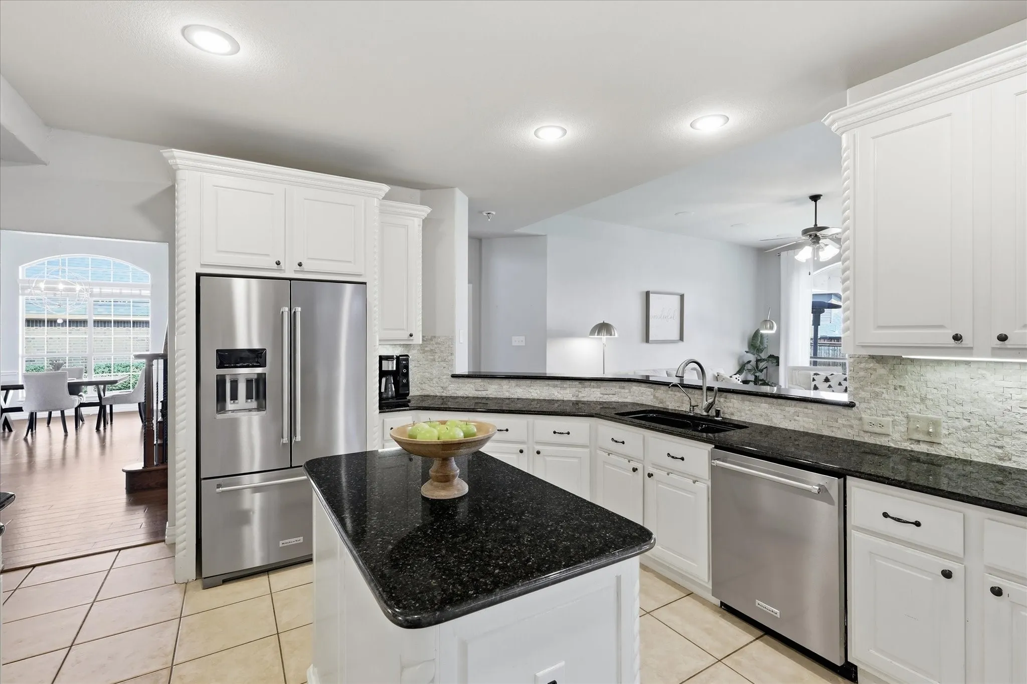 Single Family Residence For Sale in Denton County , 541 Hunter Street, Lantana, Texas 76226, 5 Bedroom, 4 Bathroom, 2 Garage spaces, 3,453 Sqft, built in 2003, mls#21347347, Real Estate Agent in Lantana, Homes For Sale in Denton county, Homes For Sale in Lantana, Realtor in Lantana Texas, Real Estate Brokerage Independent Realty Texas, Luminita Cordes Realtor