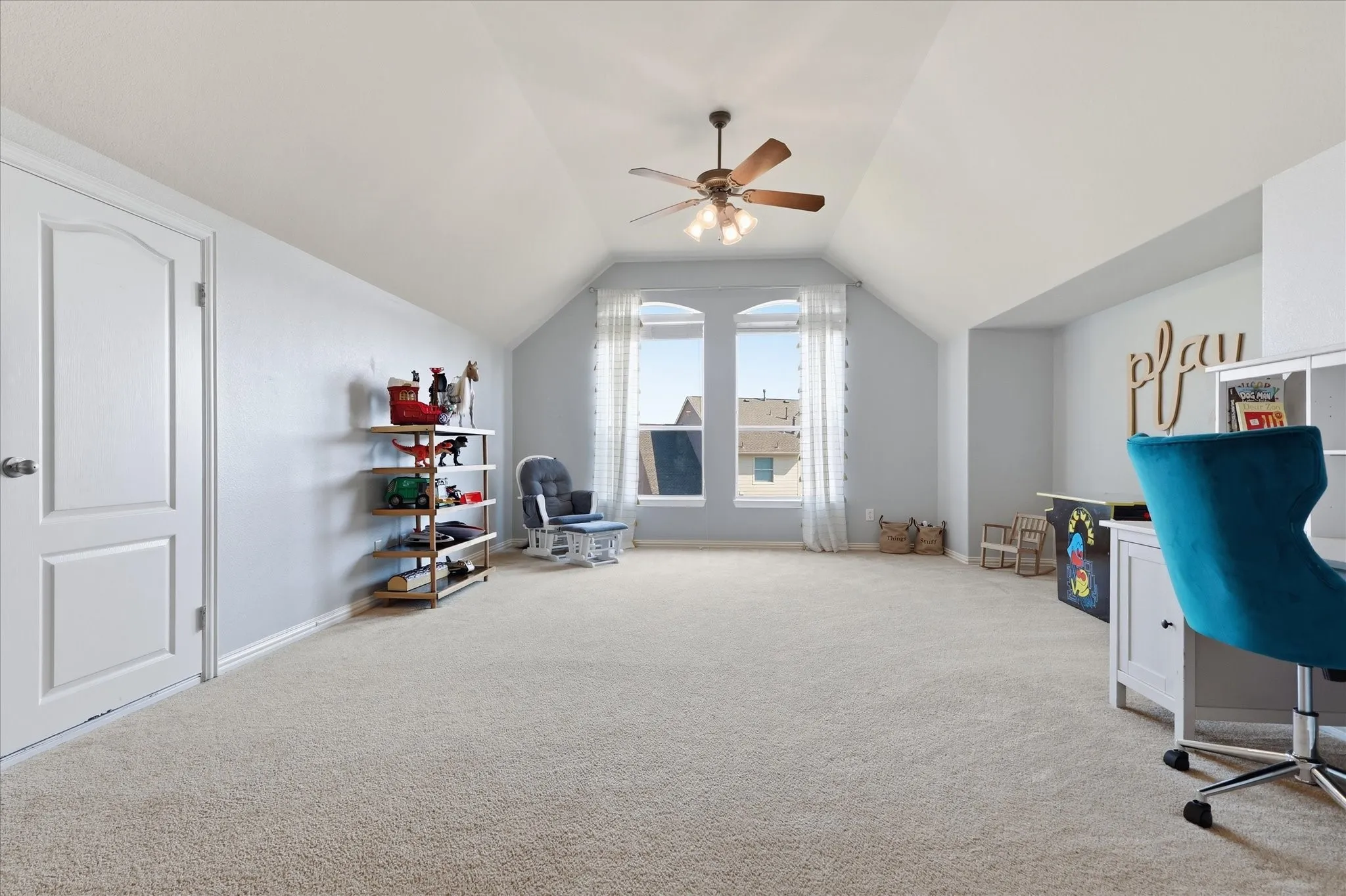 Single Family Residence For Sale in Denton County , 541 Hunter Street, Lantana, Texas 76226, 5 Bedroom, 4 Bathroom, 2 Garage spaces, 3,453 Sqft, built in 2003, mls#21347347, Real Estate Agent in Lantana, Homes For Sale in Denton county, Homes For Sale in Lantana, Realtor in Lantana Texas, Real Estate Brokerage Independent Realty Texas, Luminita Cordes Realtor