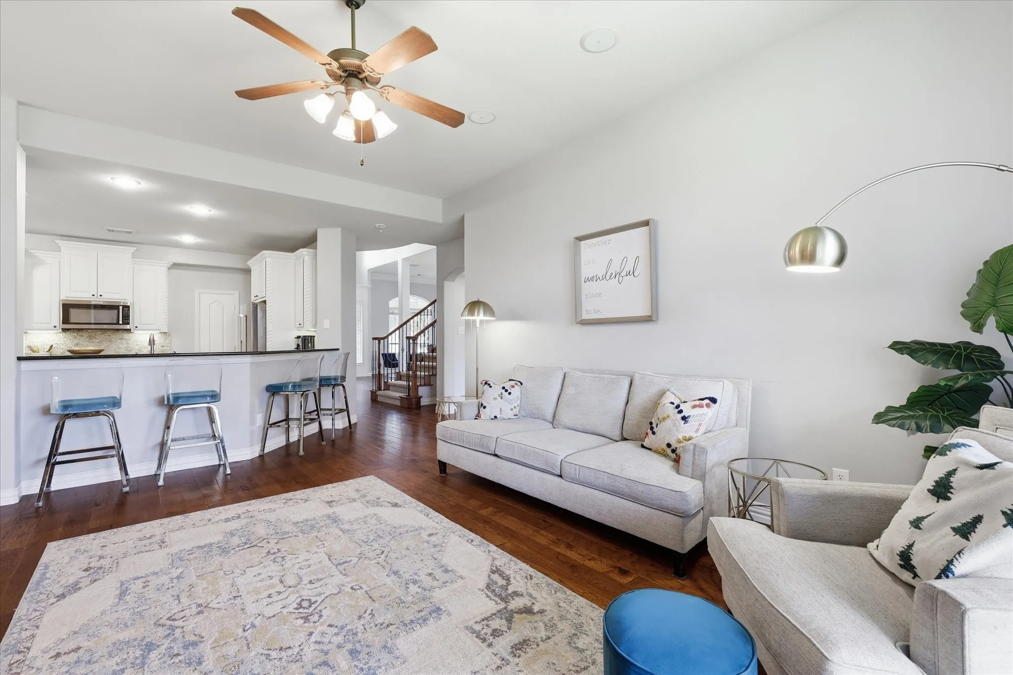 Single Family Residence For Sale in Denton County , 541 Hunter Street, Lantana, Texas 76226, 5 Bedroom, 4 Bathroom, 2 Garage spaces, 3,453 Sqft, built in 2003, mls#21347347, Real Estate Agent in Lantana, Homes For Sale in Denton county, Homes For Sale in Lantana, Realtor in Lantana Texas, Real Estate Brokerage Independent Realty Texas, Luminita Cordes Realtor