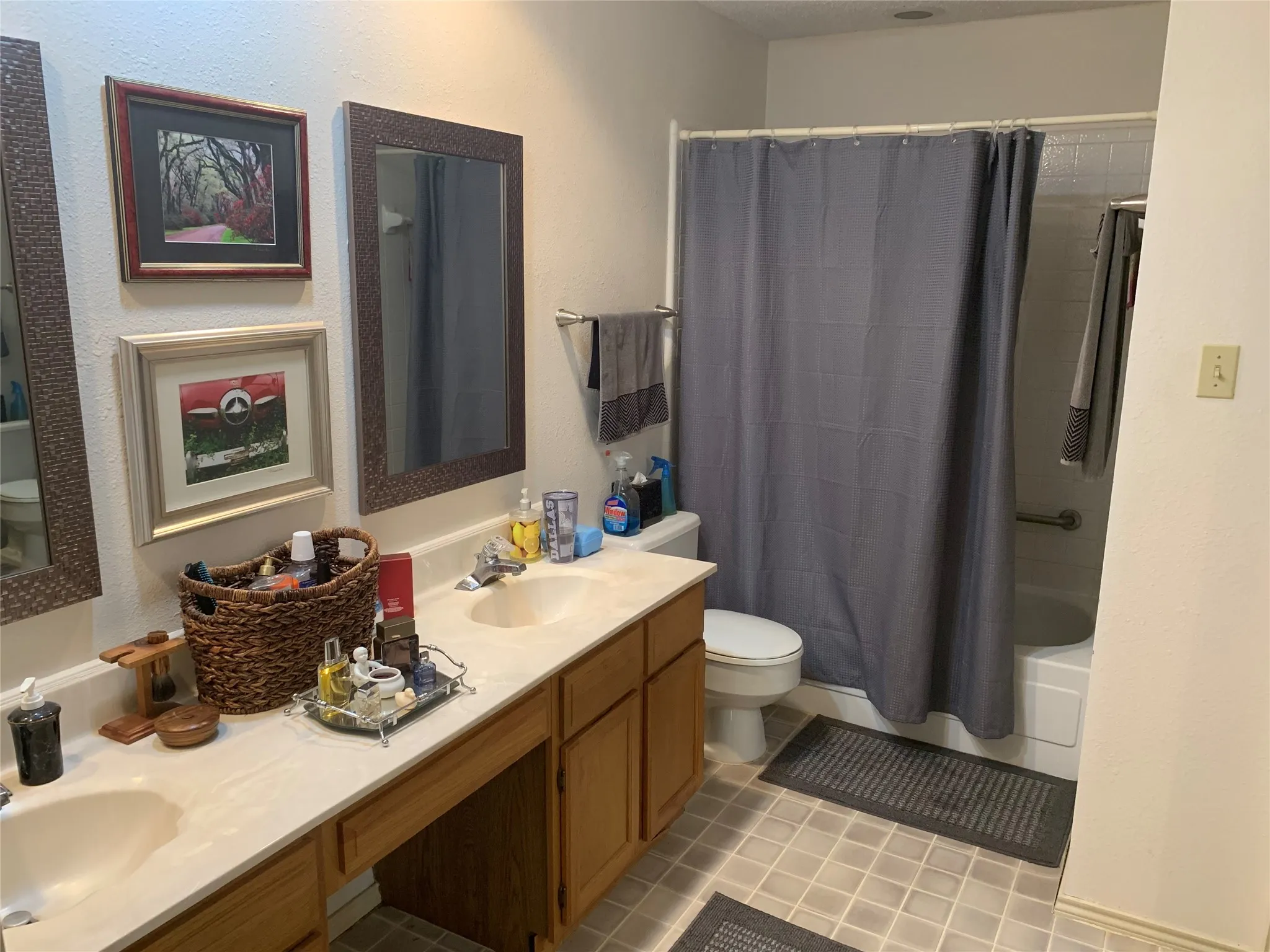 Single Family Residence For Rent in Collin County , 6828 Dalmation Circle, Plano, Texas 75023, 4 Bedroom, 3 Bathroom, 2 Garage spaces, 2,042 Sqft, built in 1986, mls#21348435, Real Estate Agent in Plano, Homes For Rent in Collin county, Homes For Rent in Plano, Realtor in Plano Texas, Real Estate Brokerage Independent Realty Texas, Luminita Cordes Realtor