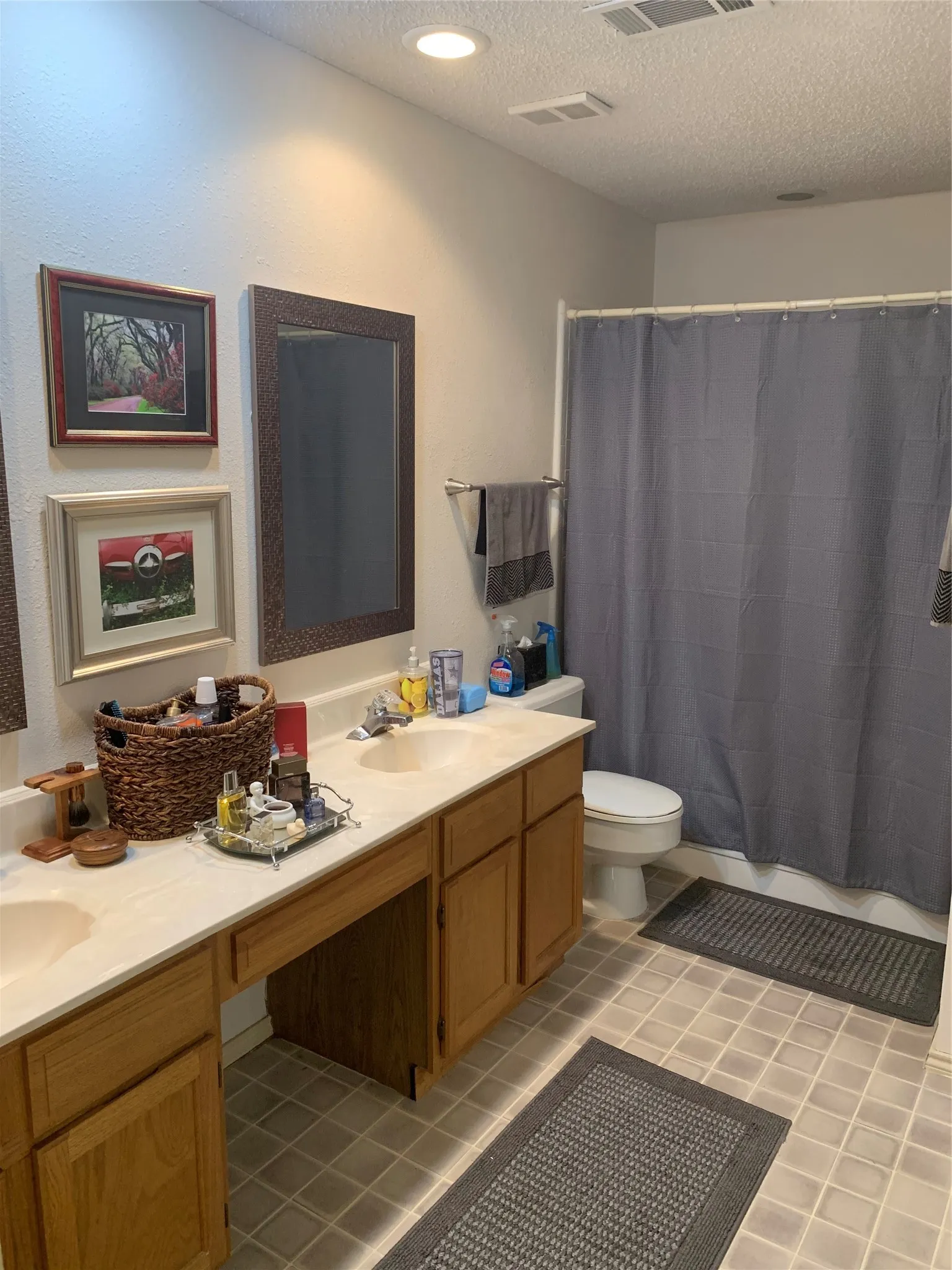 Single Family Residence For Rent in Collin County , 6828 Dalmation Circle, Plano, Texas 75023, 4 Bedroom, 3 Bathroom, 2 Garage spaces, 2,042 Sqft, built in 1986, mls#21348435, Real Estate Agent in Plano, Homes For Rent in Collin county, Homes For Rent in Plano, Realtor in Plano Texas, Real Estate Brokerage Independent Realty Texas, Luminita Cordes Realtor