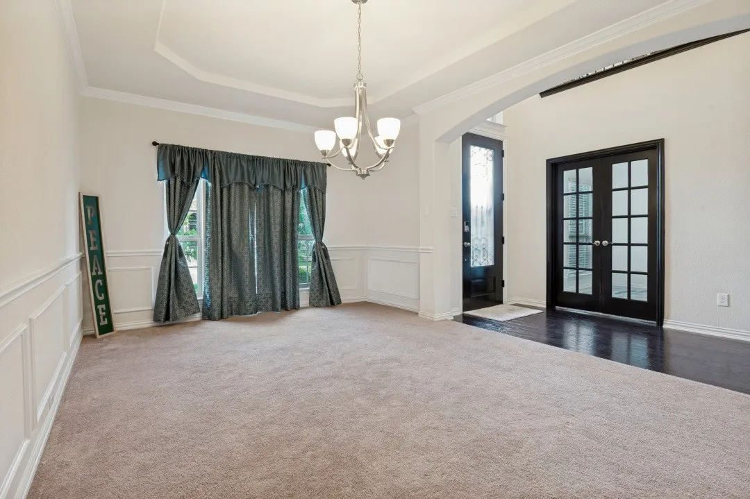 Single Family Residence For Sale in Dallas County , 1708 River Run Drive, De Soto, Texas 75115, 5 Bedroom, 4 Bathroom, 2 Garage spaces, 3,558 Sqft, built in 2016, mls#21342375, Real Estate Agent in De Soto, Homes For Sale in Dallas county, Homes For Sale in De Soto, Realtor in De Soto Texas, Real Estate Brokerage Independent Realty Texas, Luminita Cordes Realtor