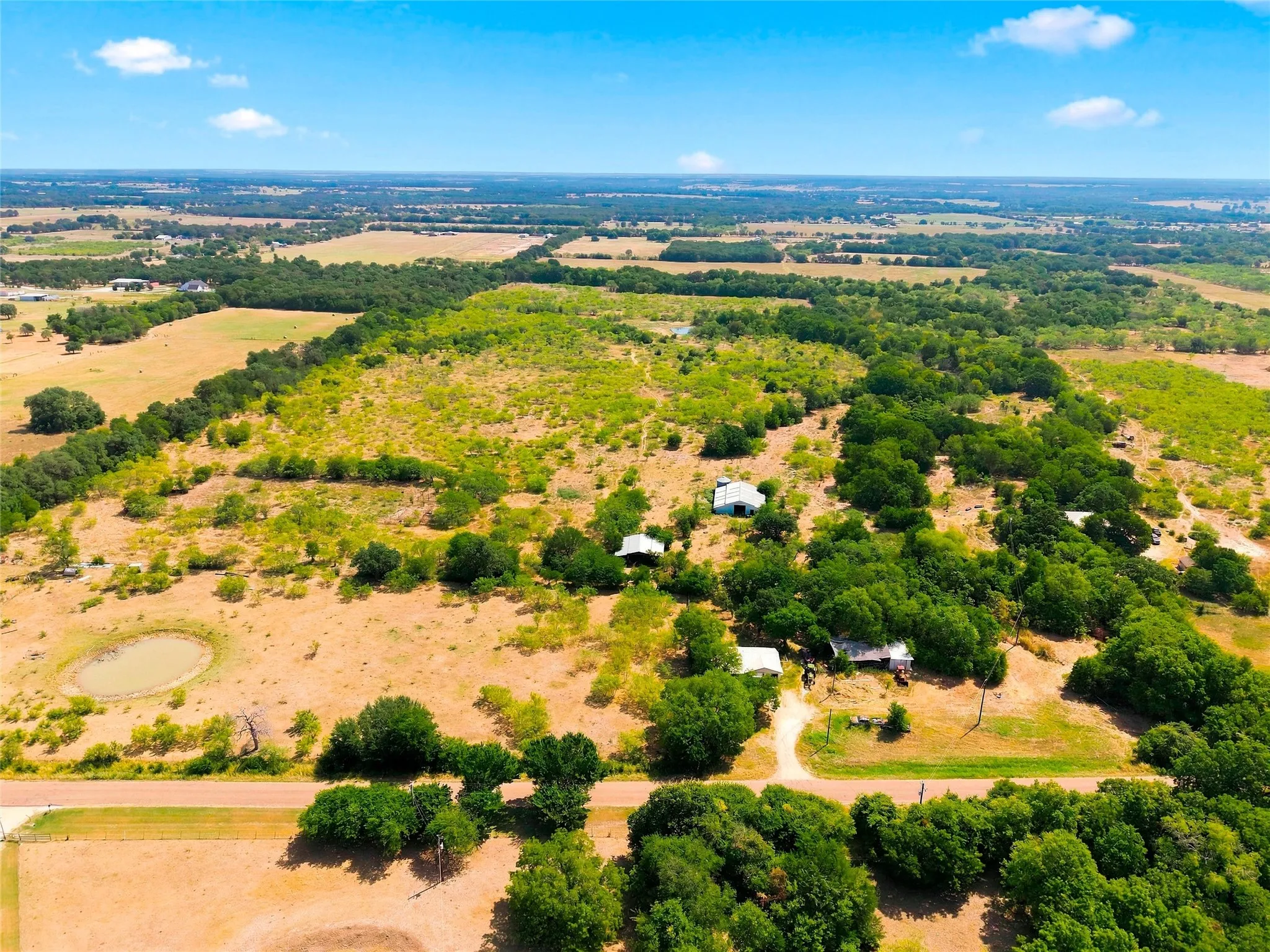 Single Family Residence For Sale in Mc Lennan County , 1816 Wesley Chapel Road, Gholson, Texas 76705, 3 Bedroom, 2 Bathroom, Garage spaces, 1,556 Sqft, built in 1960, mls#21346195, Real Estate Agent in Gholson, Homes For Sale in Mc Lennan county, Homes For Sale in Gholson, Realtor in Gholson Texas, Real Estate Brokerage Independent Realty Texas, Luminita Cordes Realtor