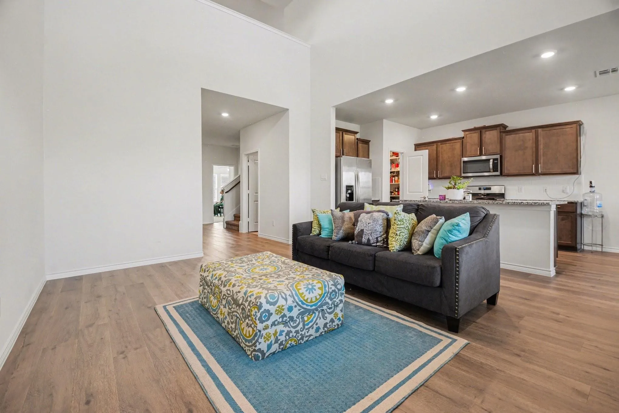 Single Family Residence For Rent in Collin County , 1613 Grand Villa Street, Princeton, Texas 75407, 4 Bedroom, 3 Bathroom, 2 Garage spaces, 2,357 Sqft, built in 2023, mls#21348589, Real Estate Agent in Princeton, Homes For Rent in Collin county, Homes For Rent in Princeton, Realtor in Princeton Texas, Real Estate Brokerage Independent Realty Texas, Luminita Cordes Realtor