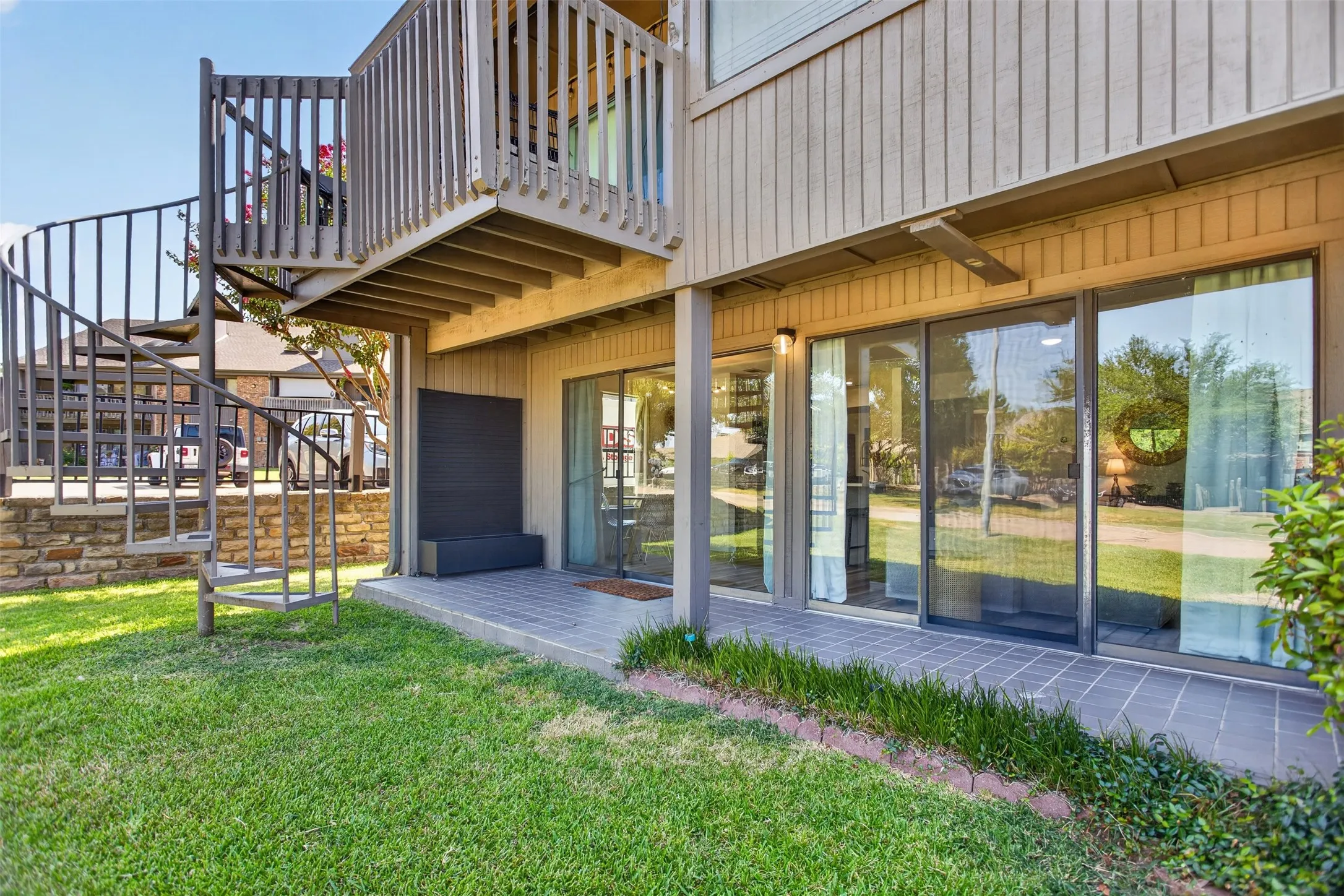 Oversize back patio