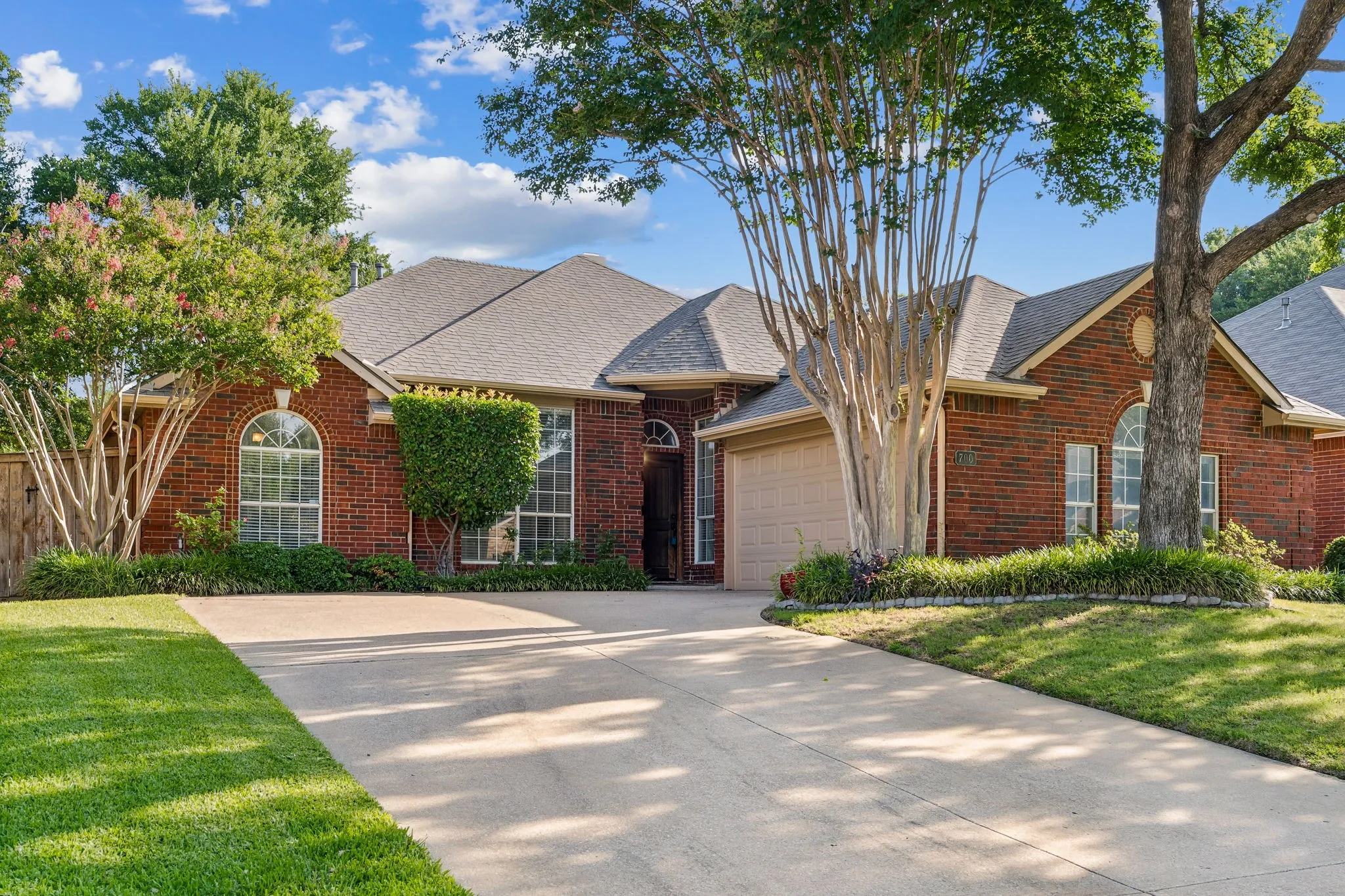 2 car garage.