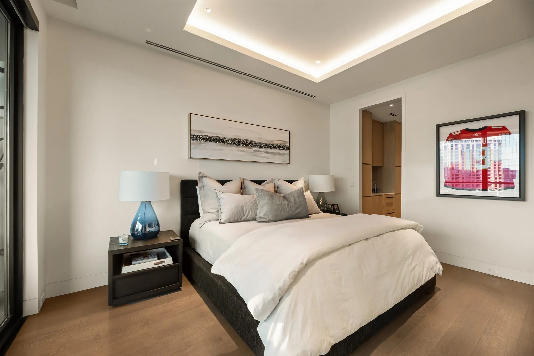 Condominium For Sale in Dallas County , 2300 Wolf Street 8A, Dallas, Texas 75201, 3 Bedrooms, 4 Bathrooms, 3 Garage spaces, 3,948 Sqft, built in 2021, Price $5,250,000, mls#21332221, Real Estate Agent in Dallas, Homes For Sale in Dallas county, Homes For Sale in Dallas, Realtor in Dallas Texas, Real Estate Brokerage Independent Realty Texas, Luminita Cordes Realtor