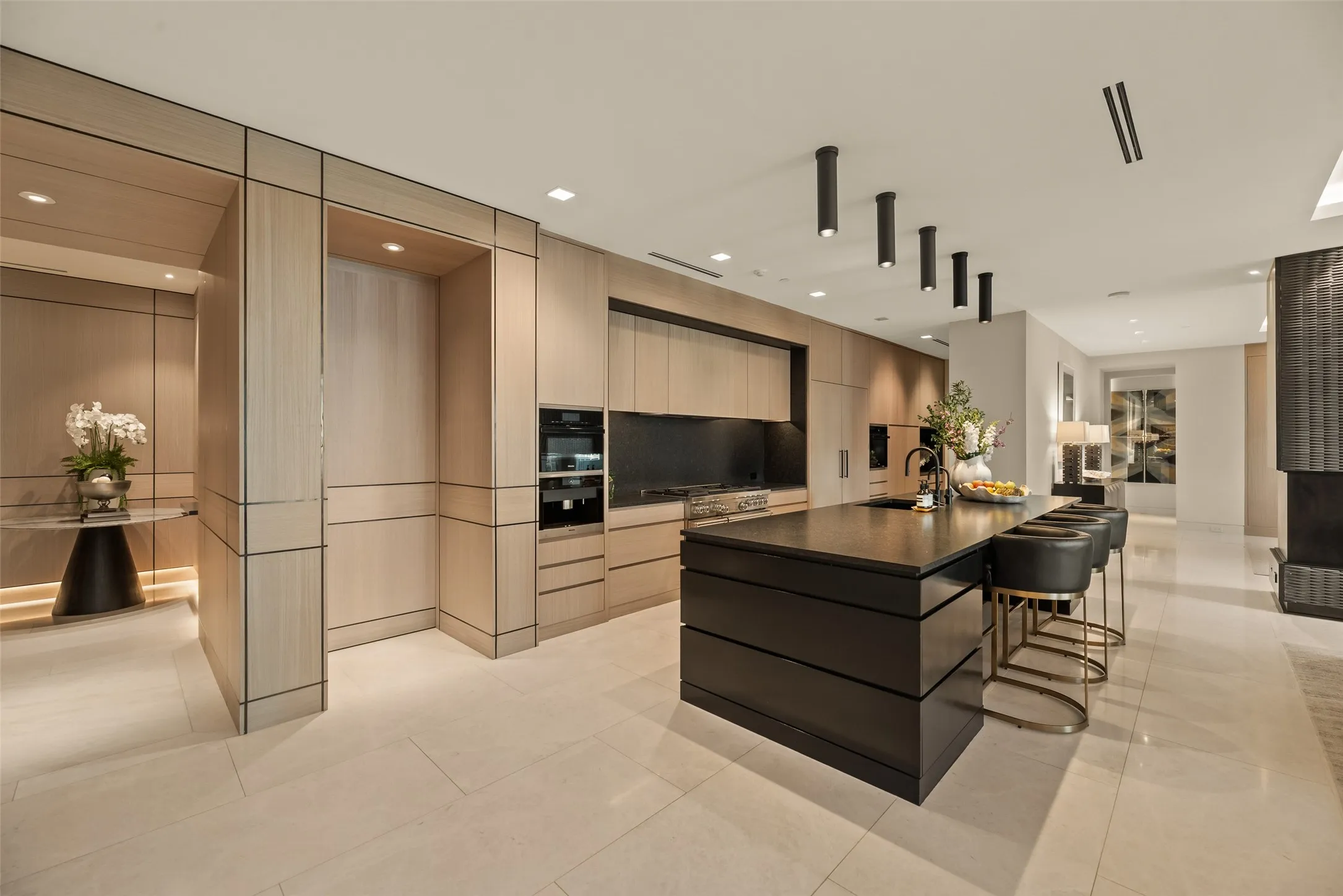 Condominium For Sale in Dallas County , 2300 Wolf Street 8A, Dallas, Texas 75201, 3 Bedrooms, 4 Bathrooms, 3 Garage spaces, 3,948 Sqft, built in 2021, Price $5,250,000, mls#21332221, Real Estate Agent in Dallas, Homes For Sale in Dallas county, Homes For Sale in Dallas, Realtor in Dallas Texas, Real Estate Brokerage Independent Realty Texas, Luminita Cordes Realtor